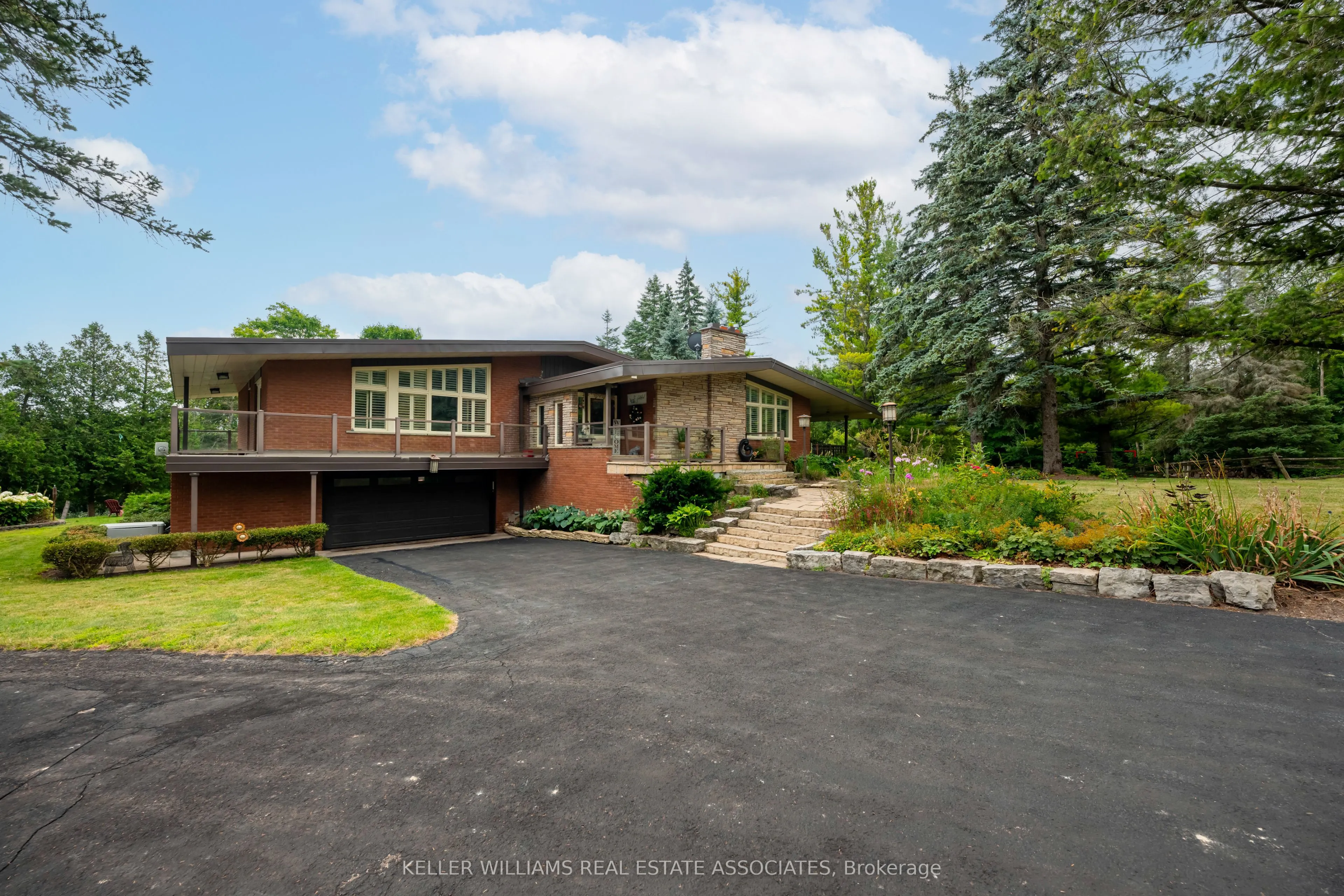 16 Cedar Drive