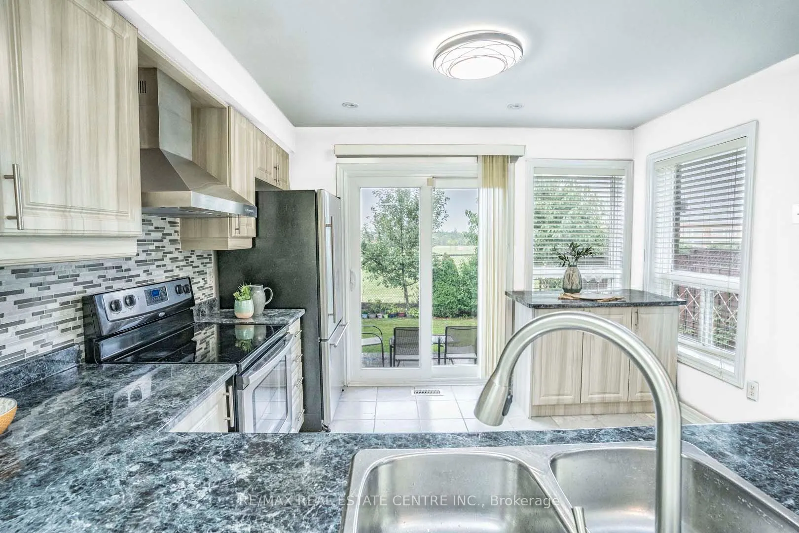 67 Quarry Edge Drive