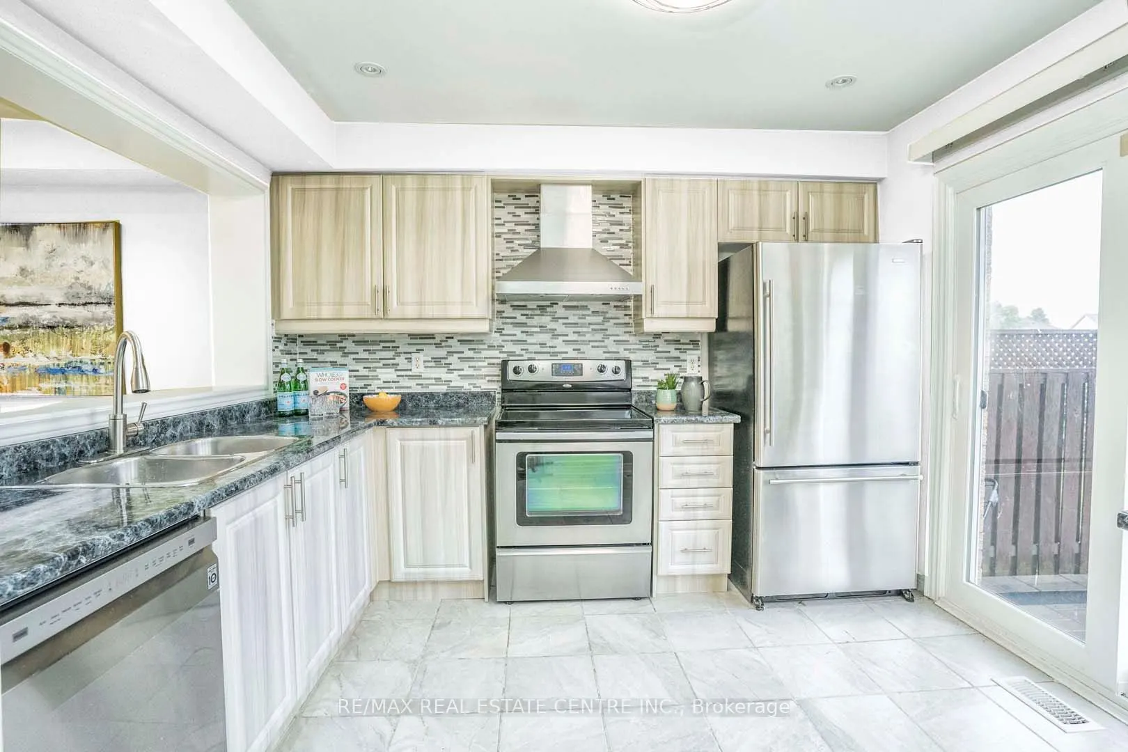67 Quarry Edge Drive