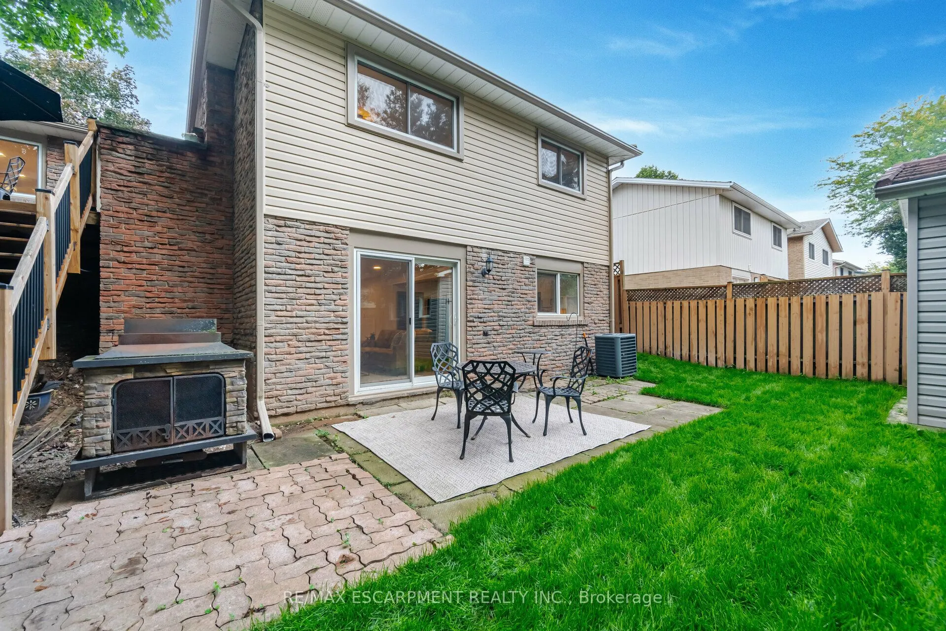 3150 Bentworth Drive