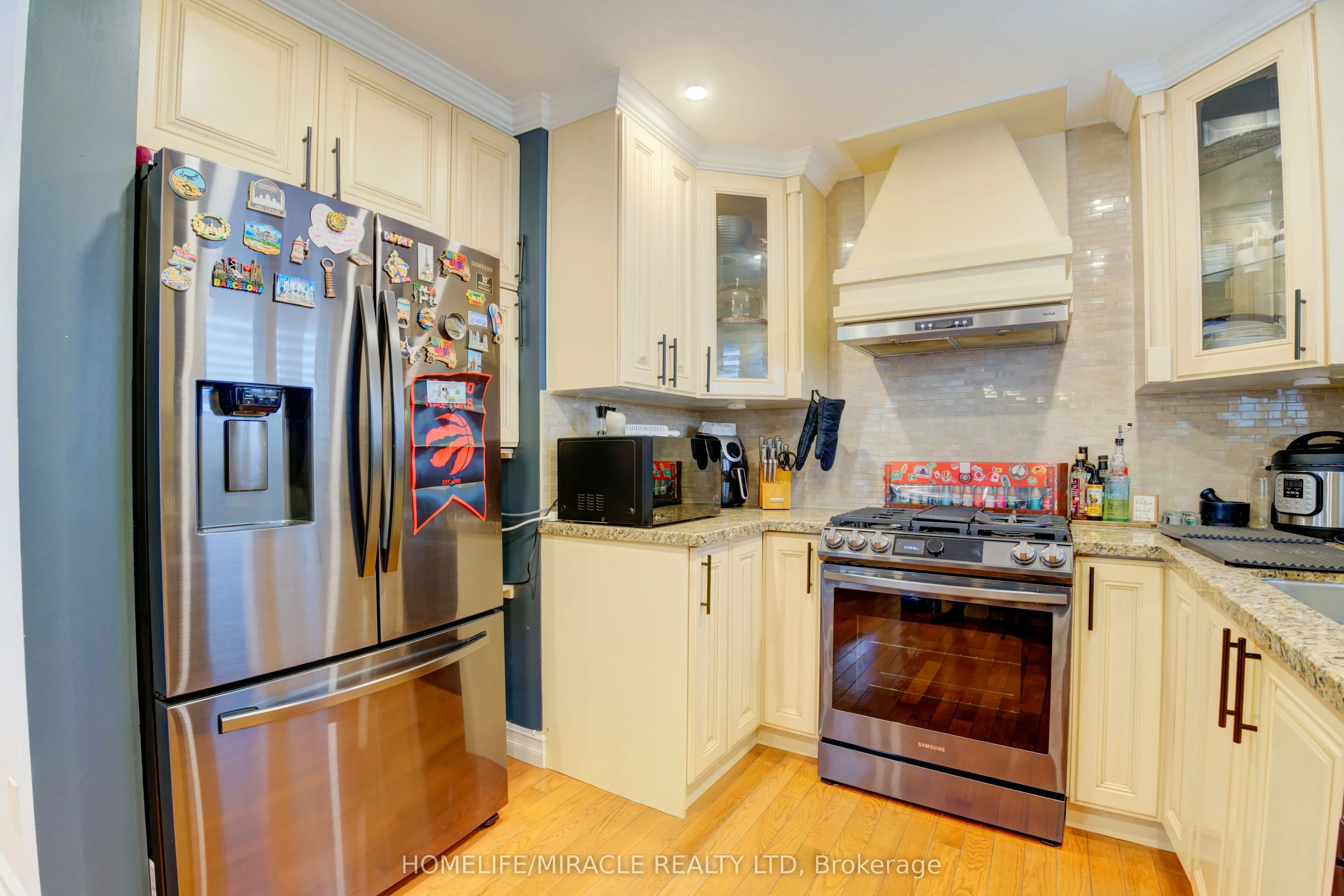 6 Rima Court