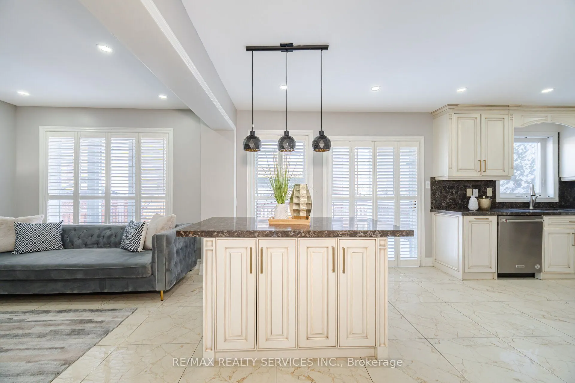 11 Briardale Road