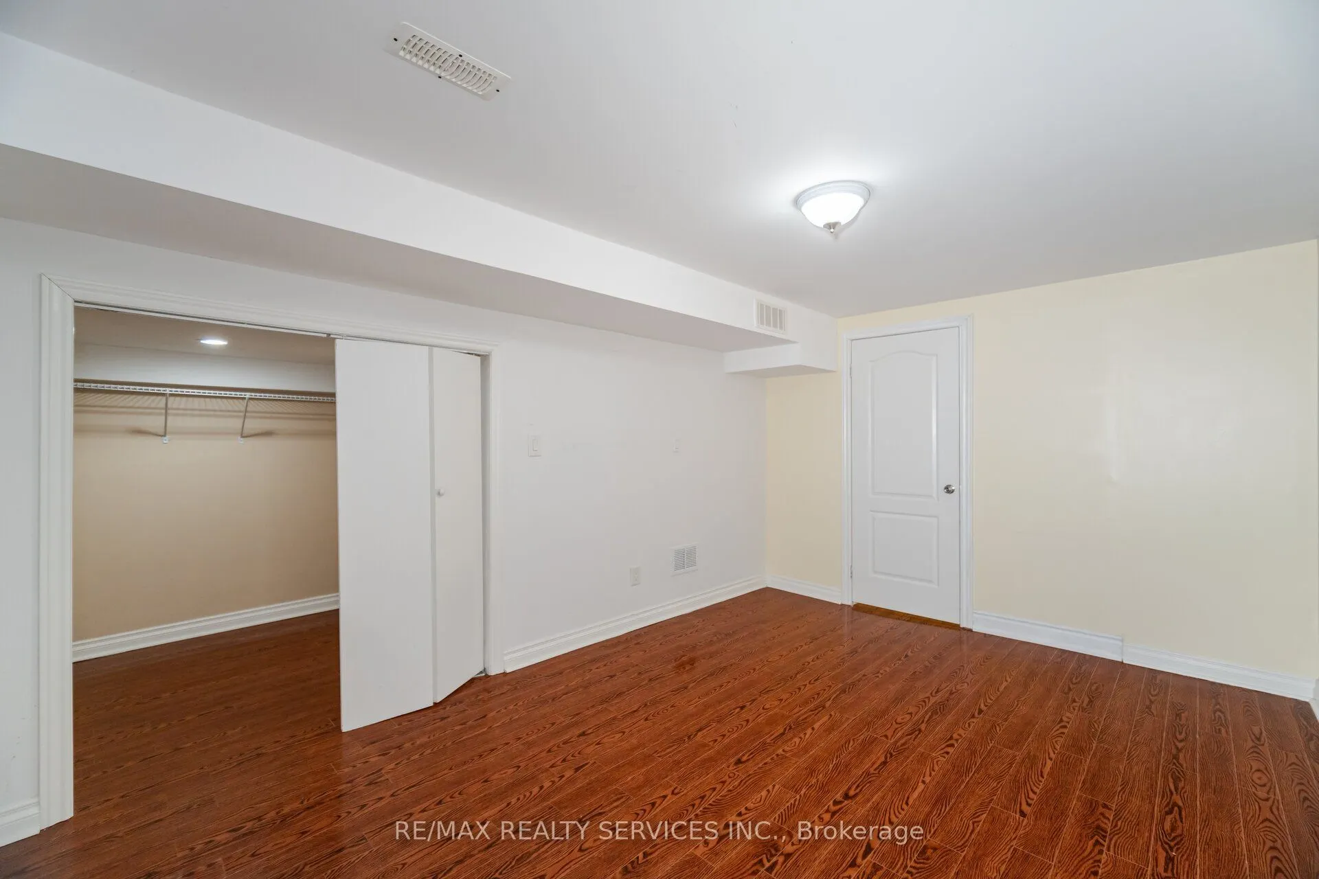 11 Briardale Road