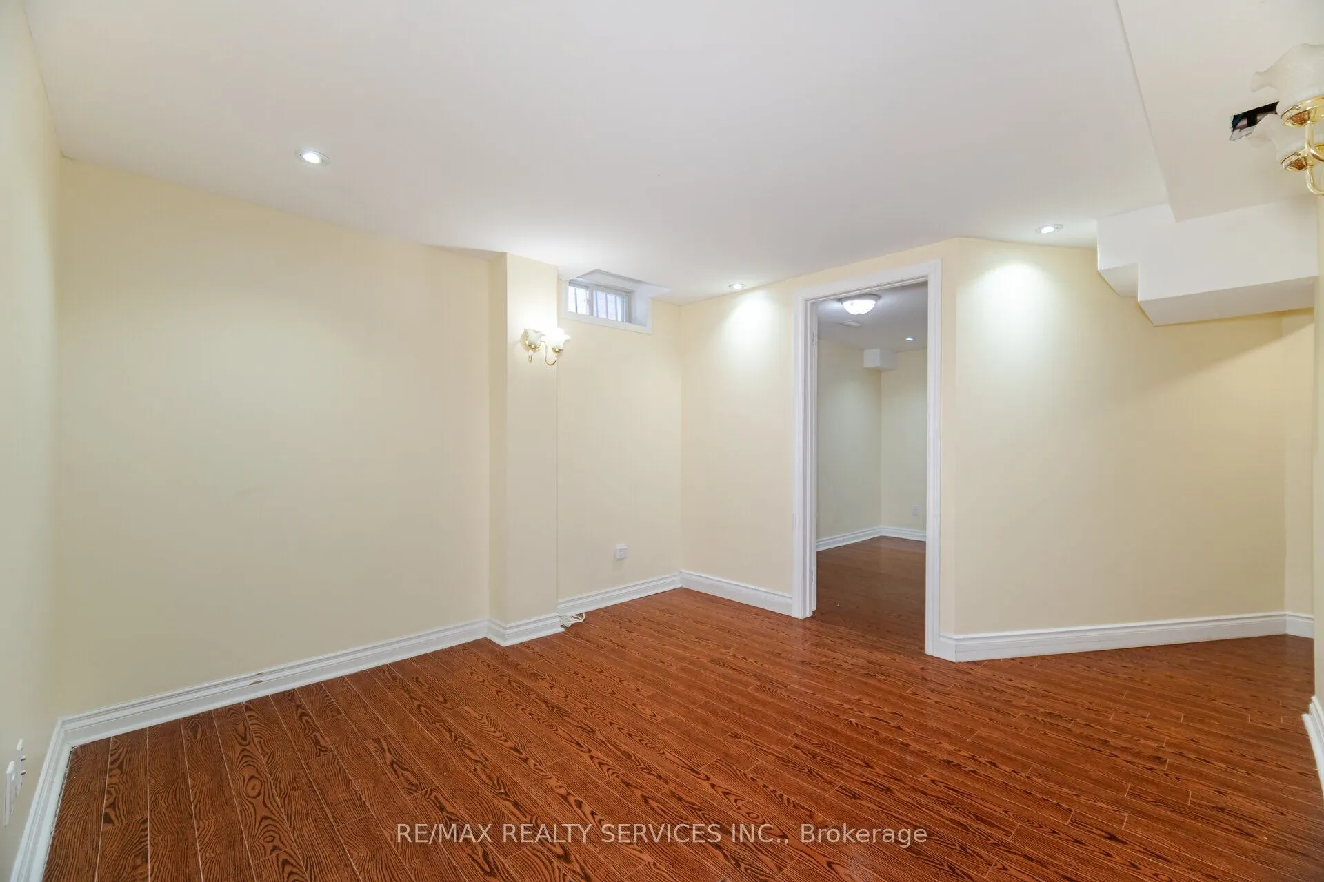 11 Briardale Road