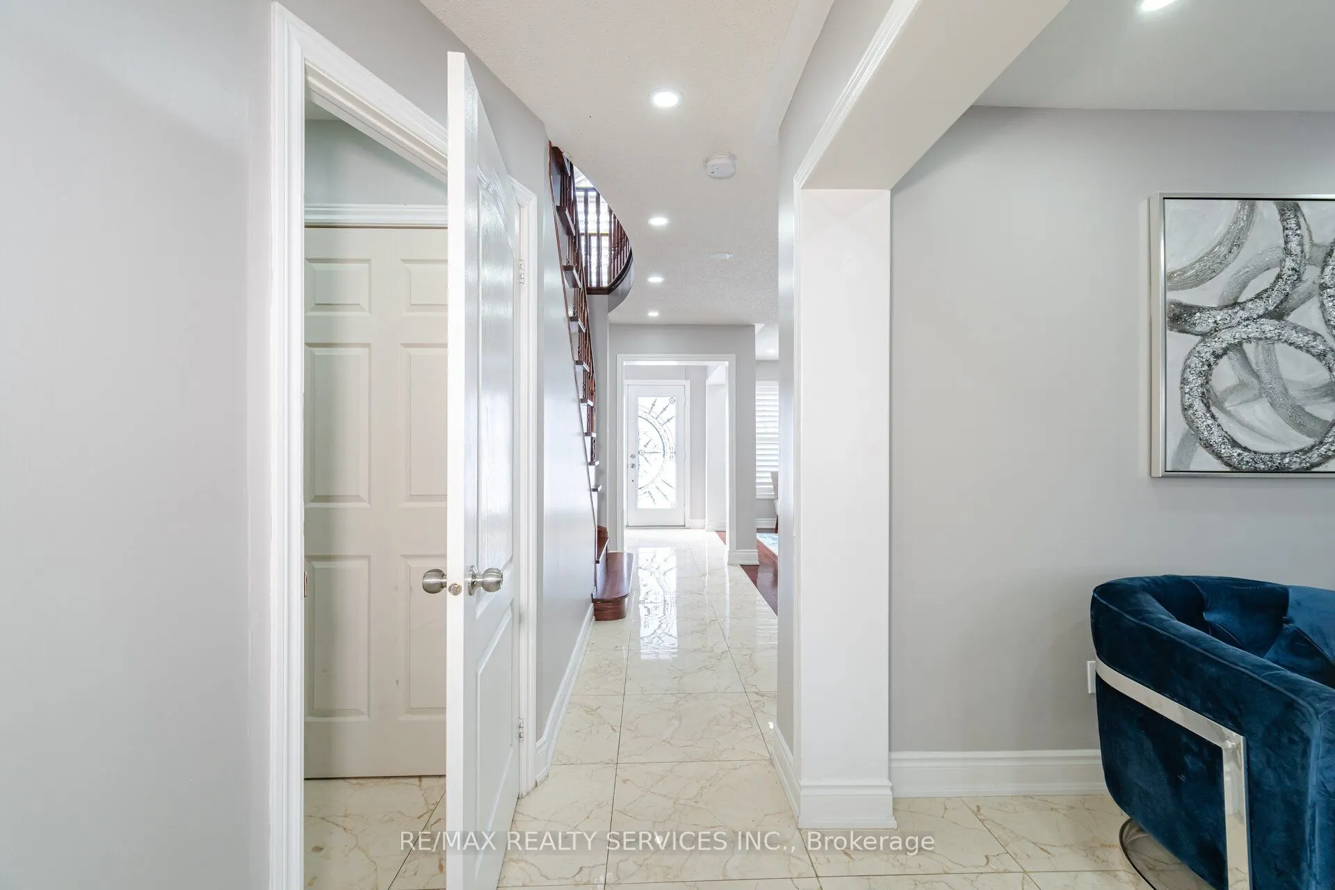11 Briardale Road