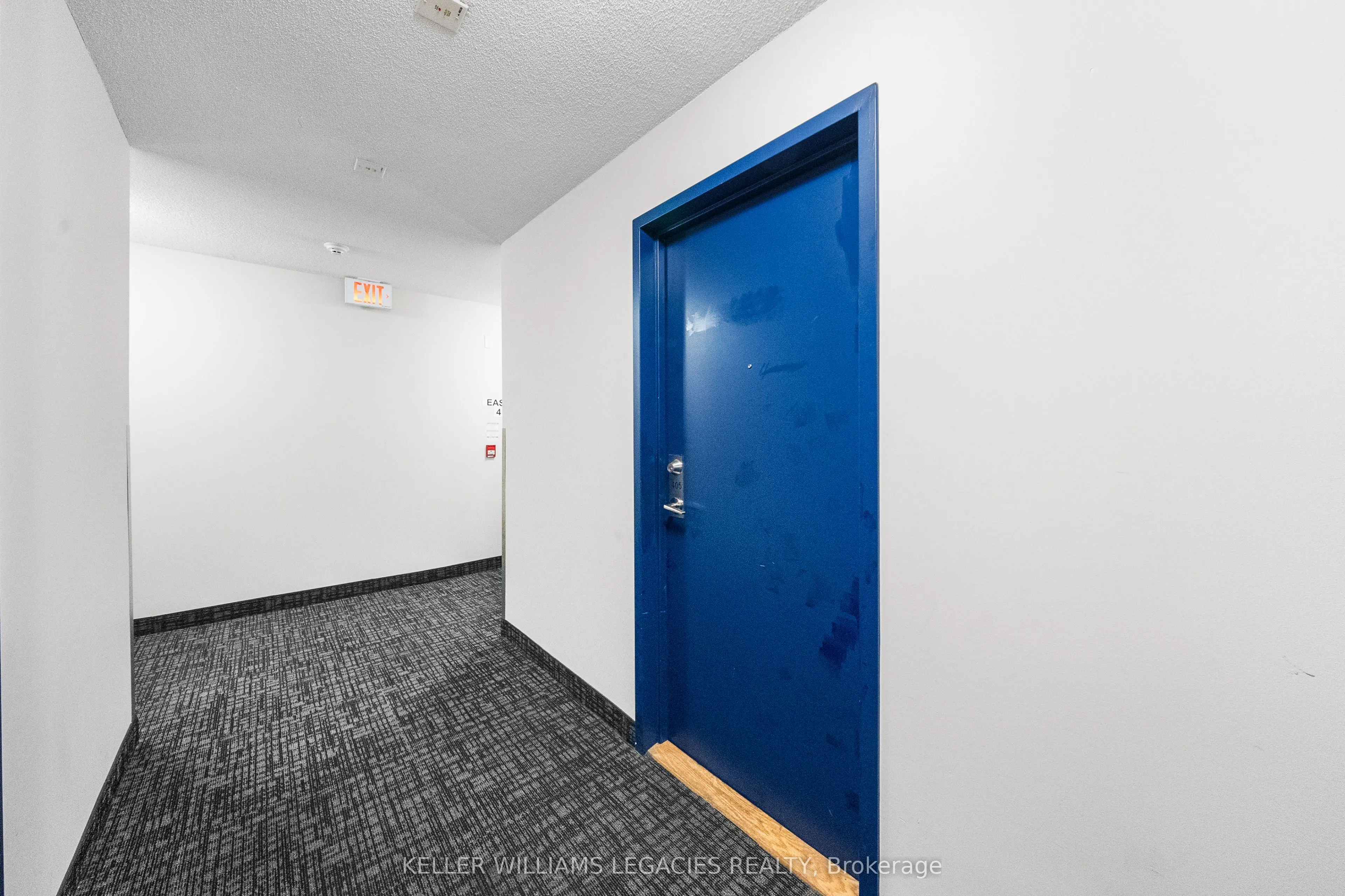 2464 Weston Road, #405