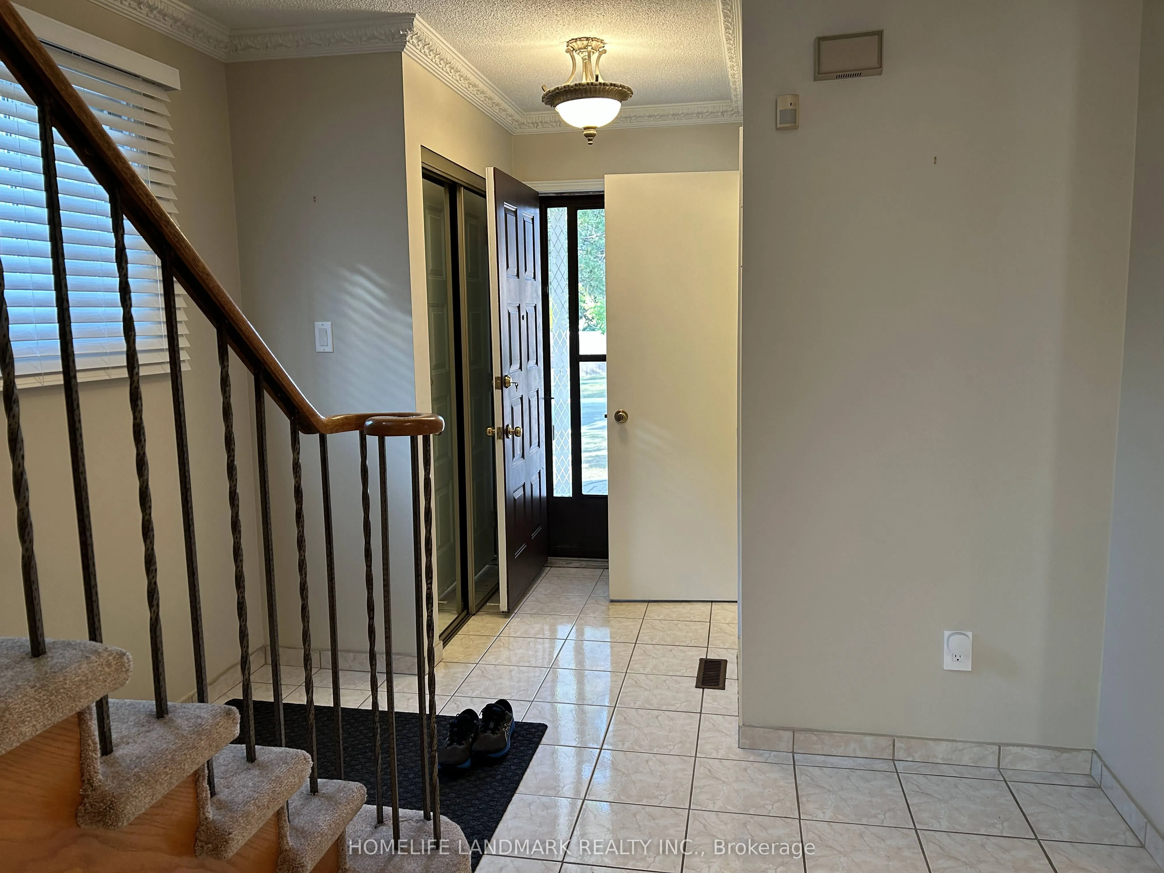 4120 Chadburn Crescent