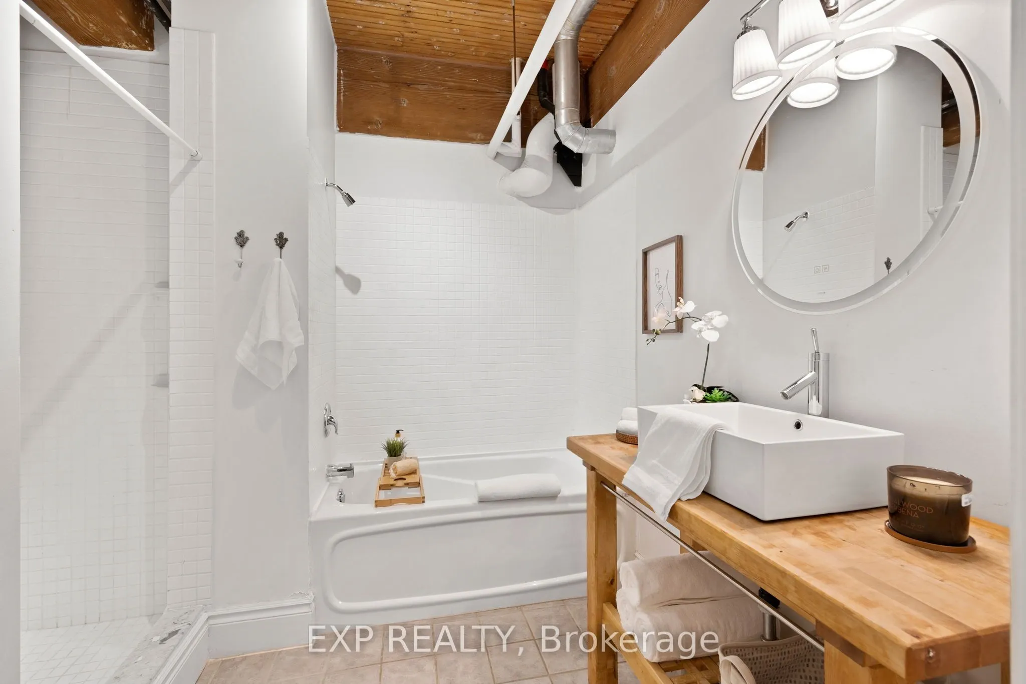 371 Wallace Avenue, #2