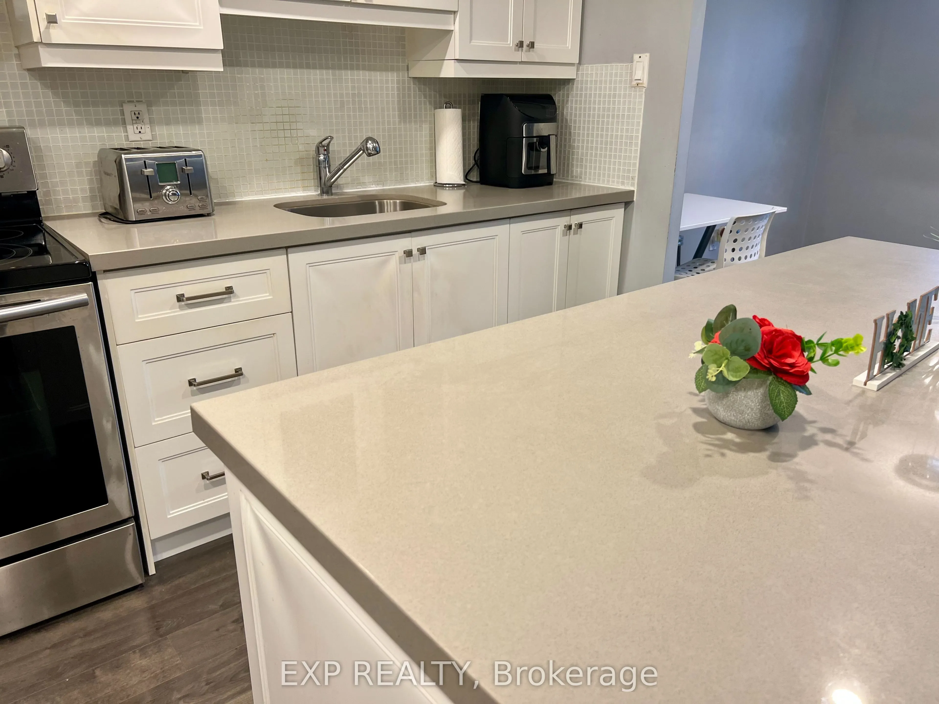 3120 Kirwin Avenue #509