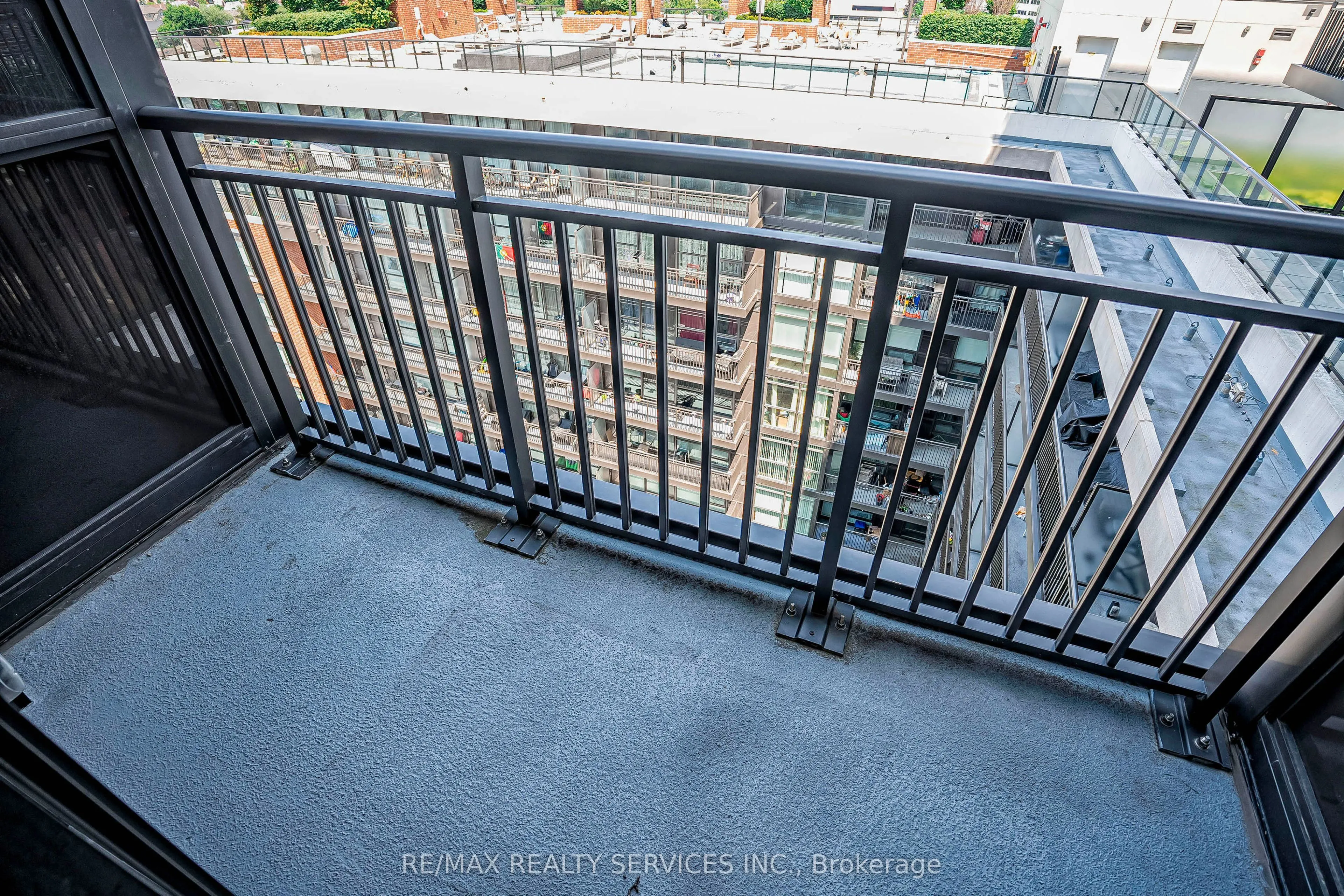 3091 Dufferin Street, #1006