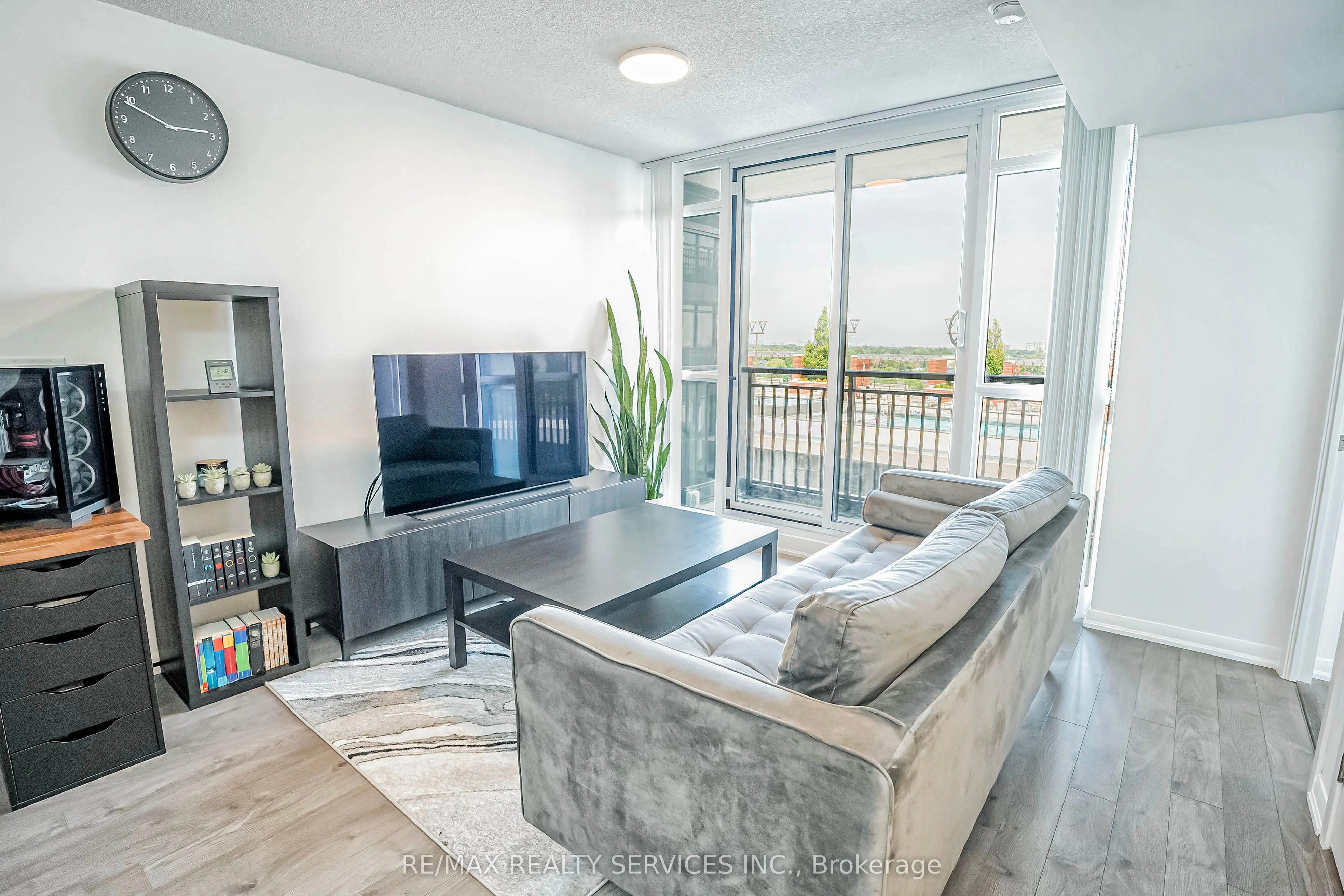 3091 Dufferin Street, #1006