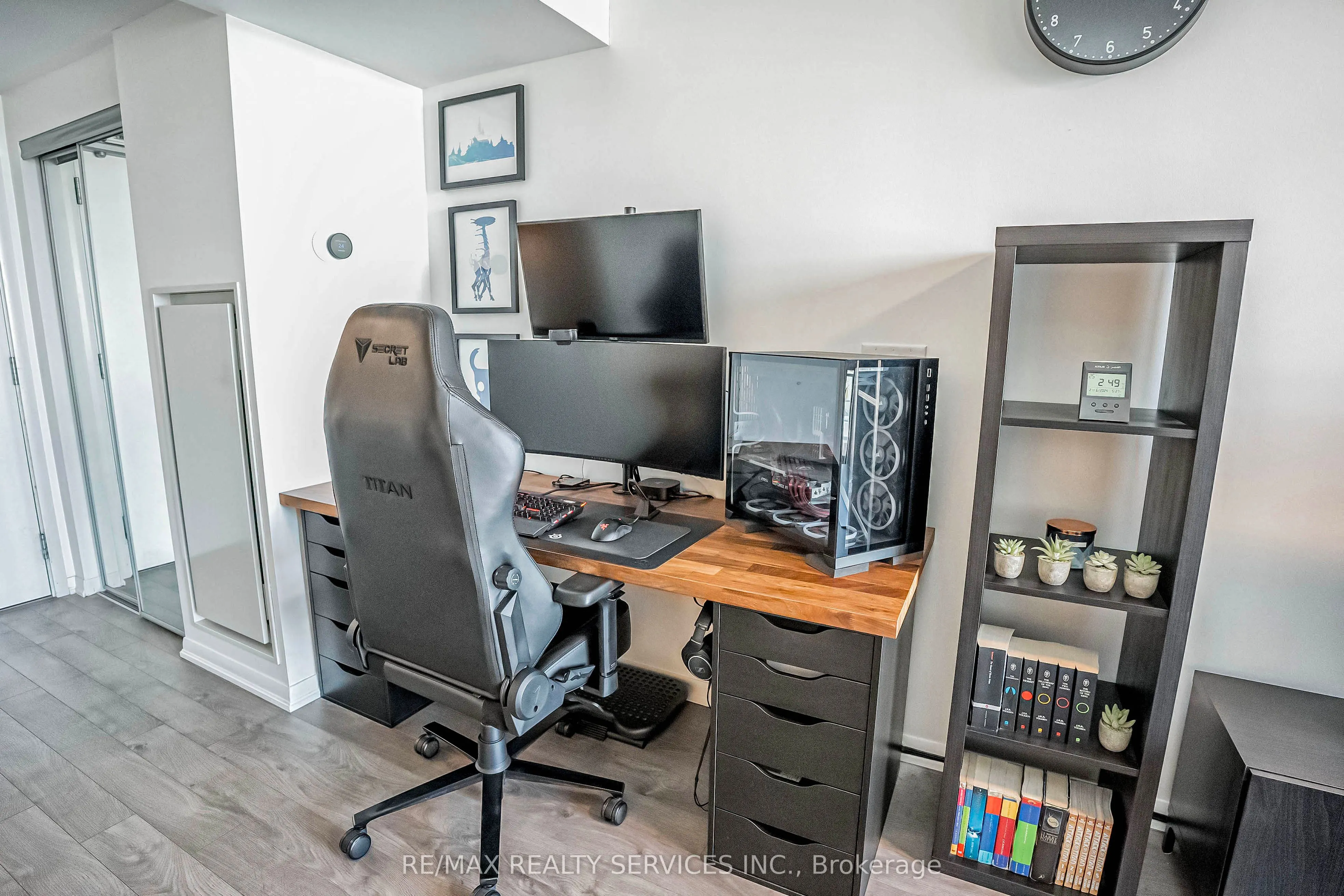 3091 Dufferin Street, #1006