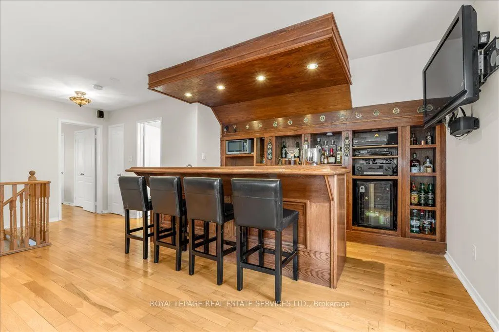 2483 Sunnyhurst Close