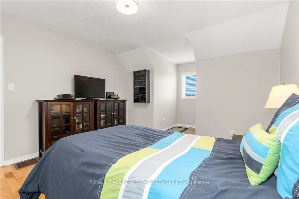 2483 Sunnyhurst Close