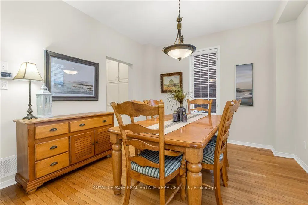 2483 Sunnyhurst Close