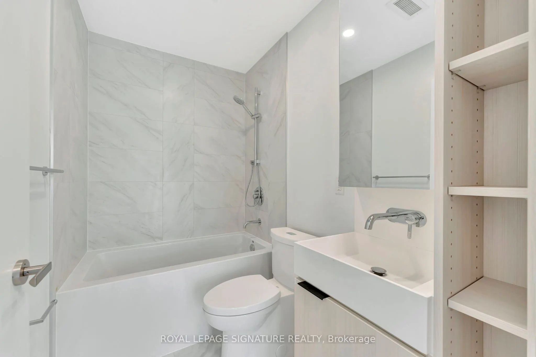 374 Martha Street, #306