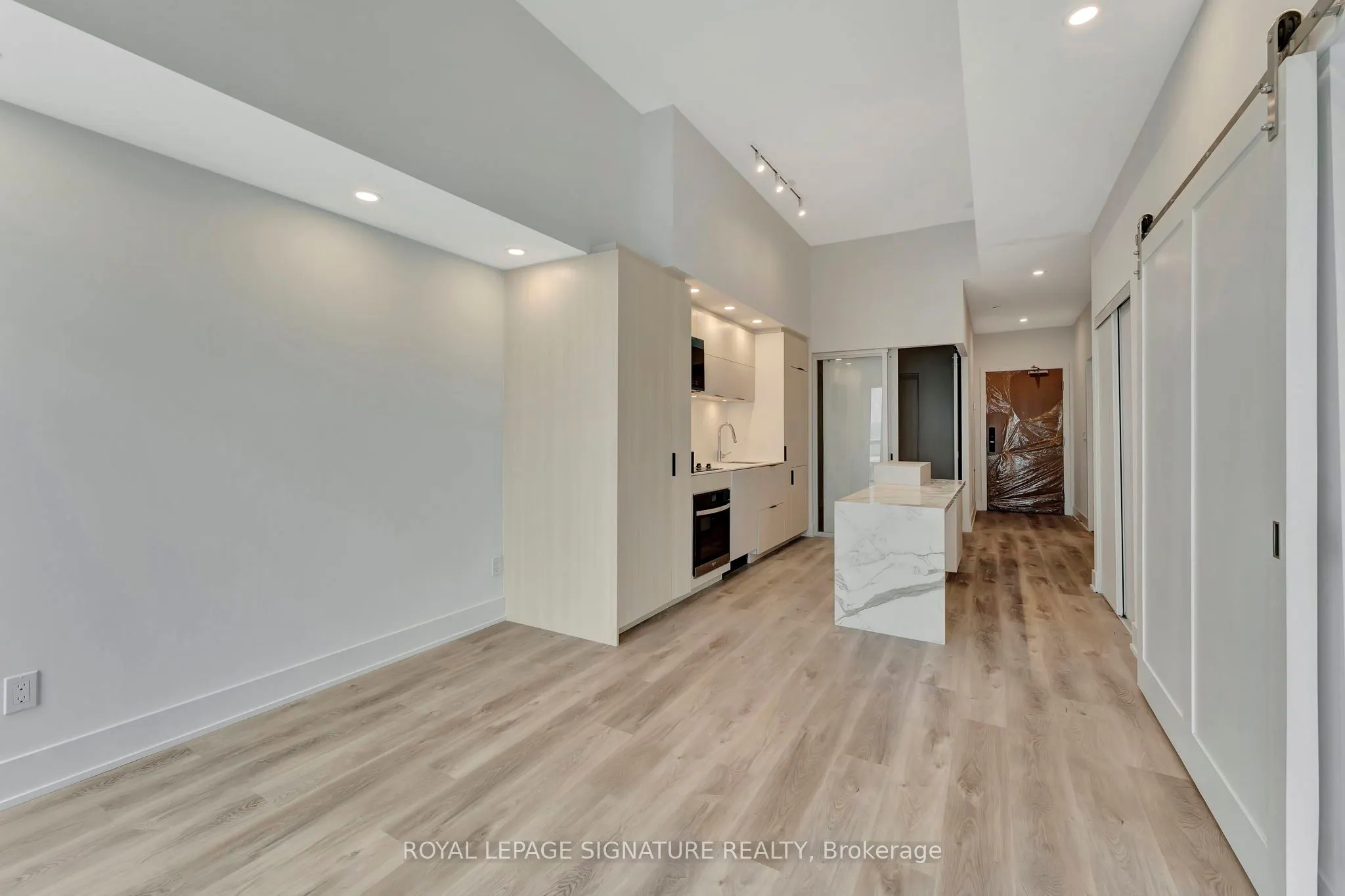 374 Martha Street, #306