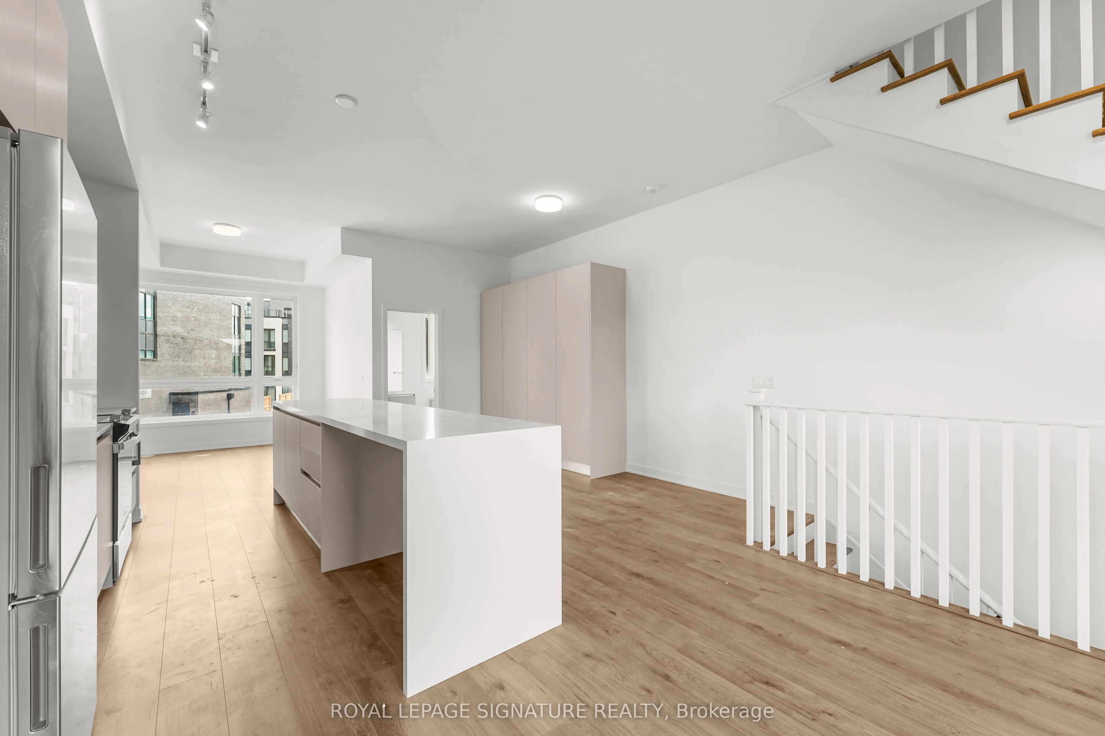 3047 Trailside Drive