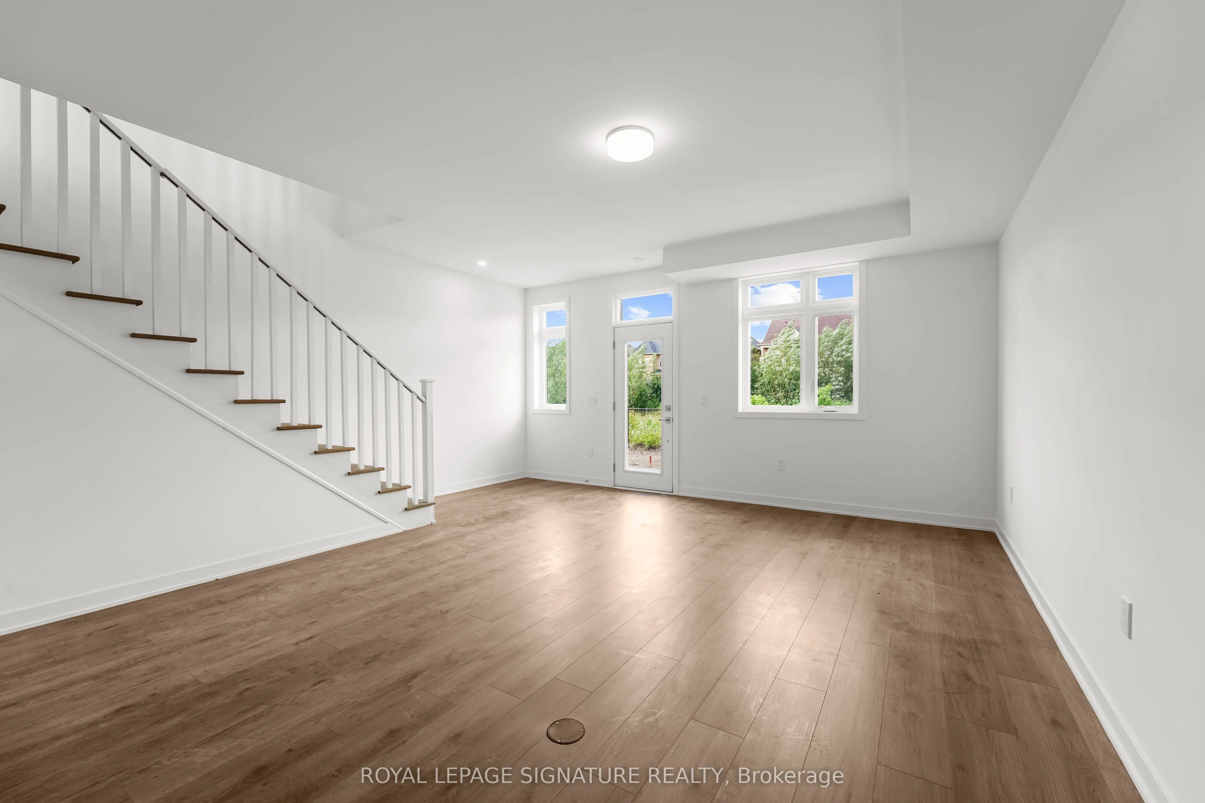 3047 Trailside Drive
