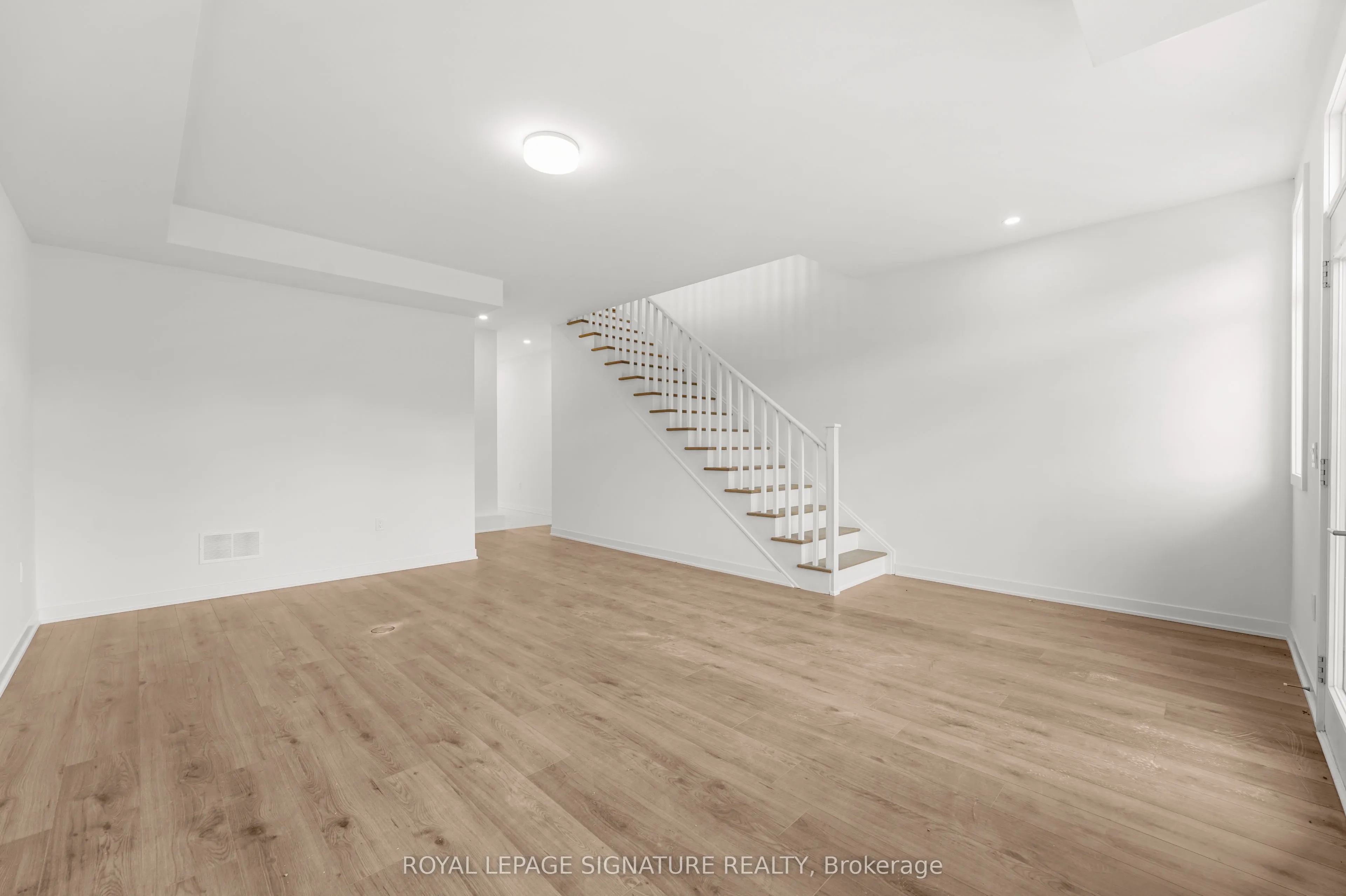 3047 Trailside Drive