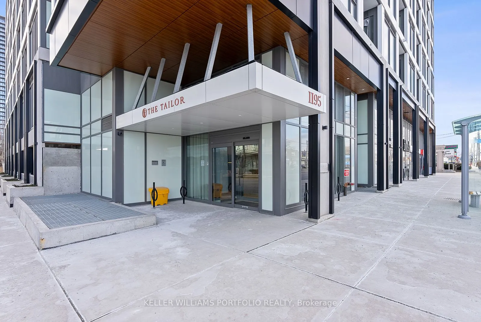 1195 The Queensway Street, #411