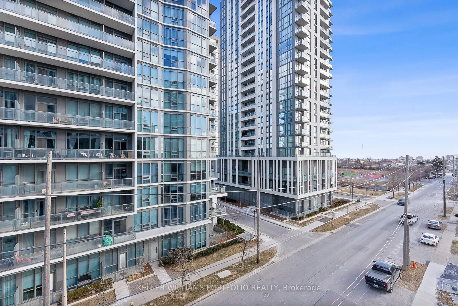 1195 The Queensway Street, #411