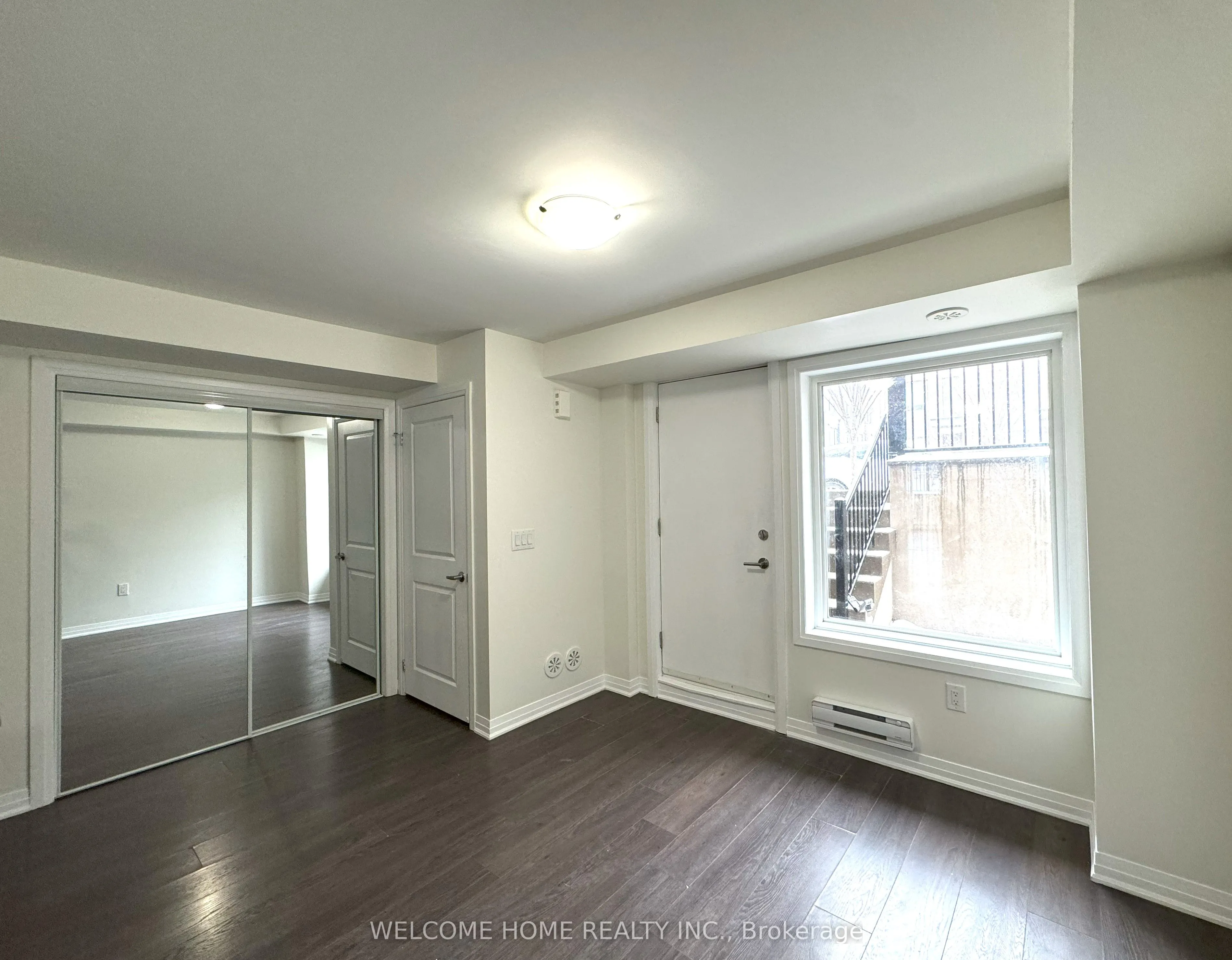 155 William Duncan Road, #1