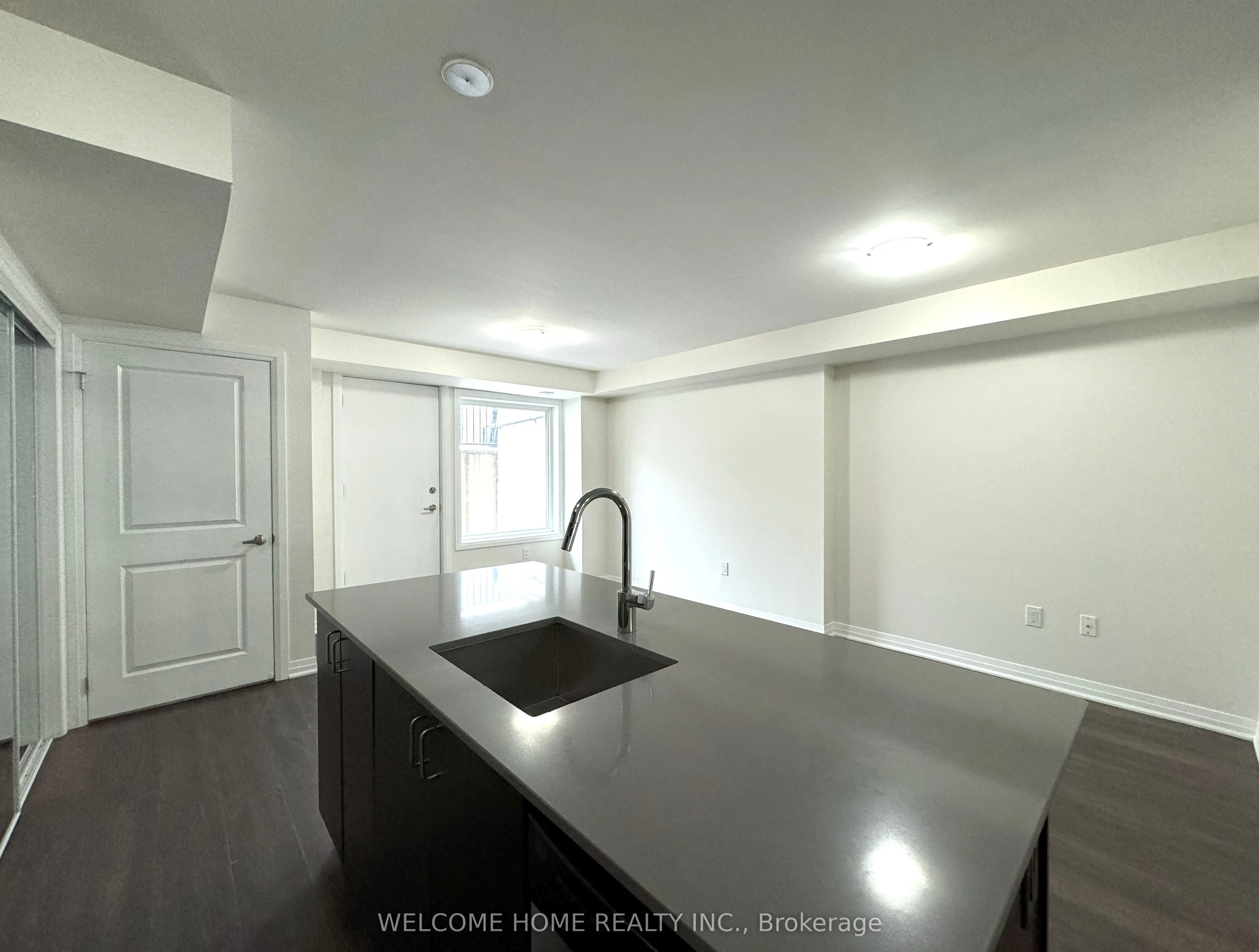 155 William Duncan Road, #1
