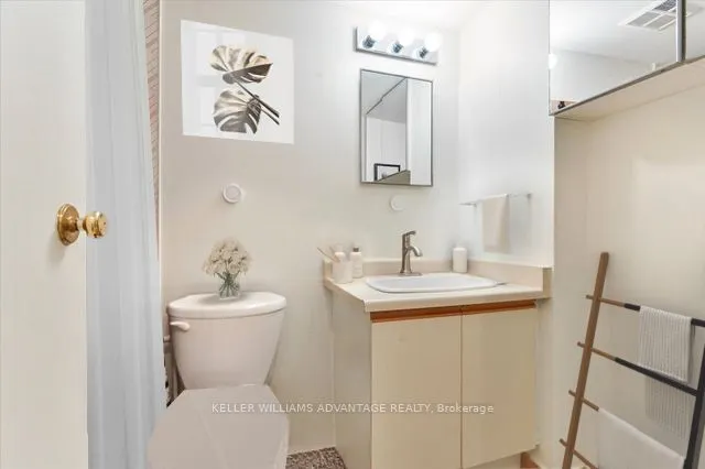 3845 Lake Shore Boulevard W, #310