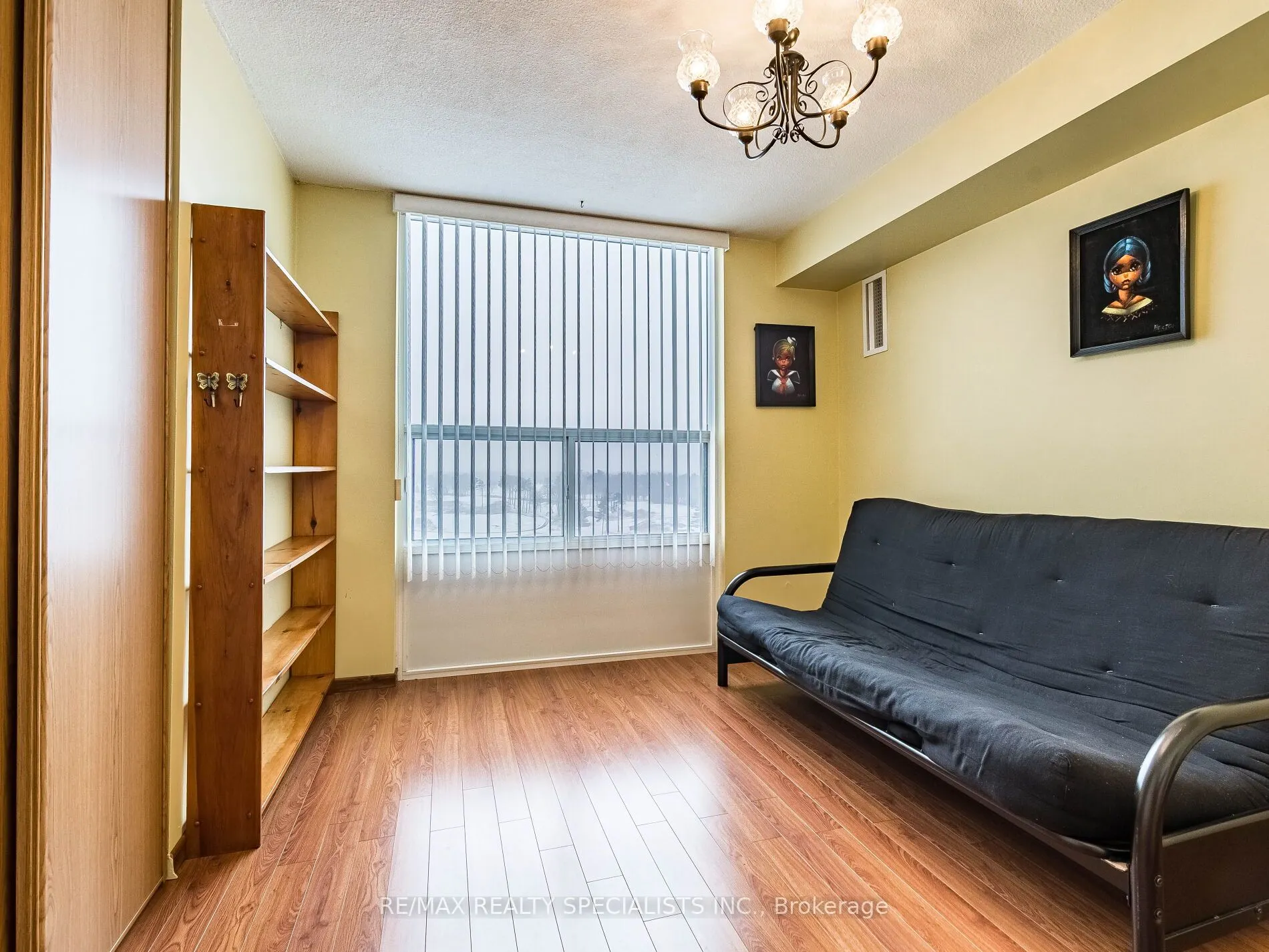 1535 Lakeshore Road E, #1806