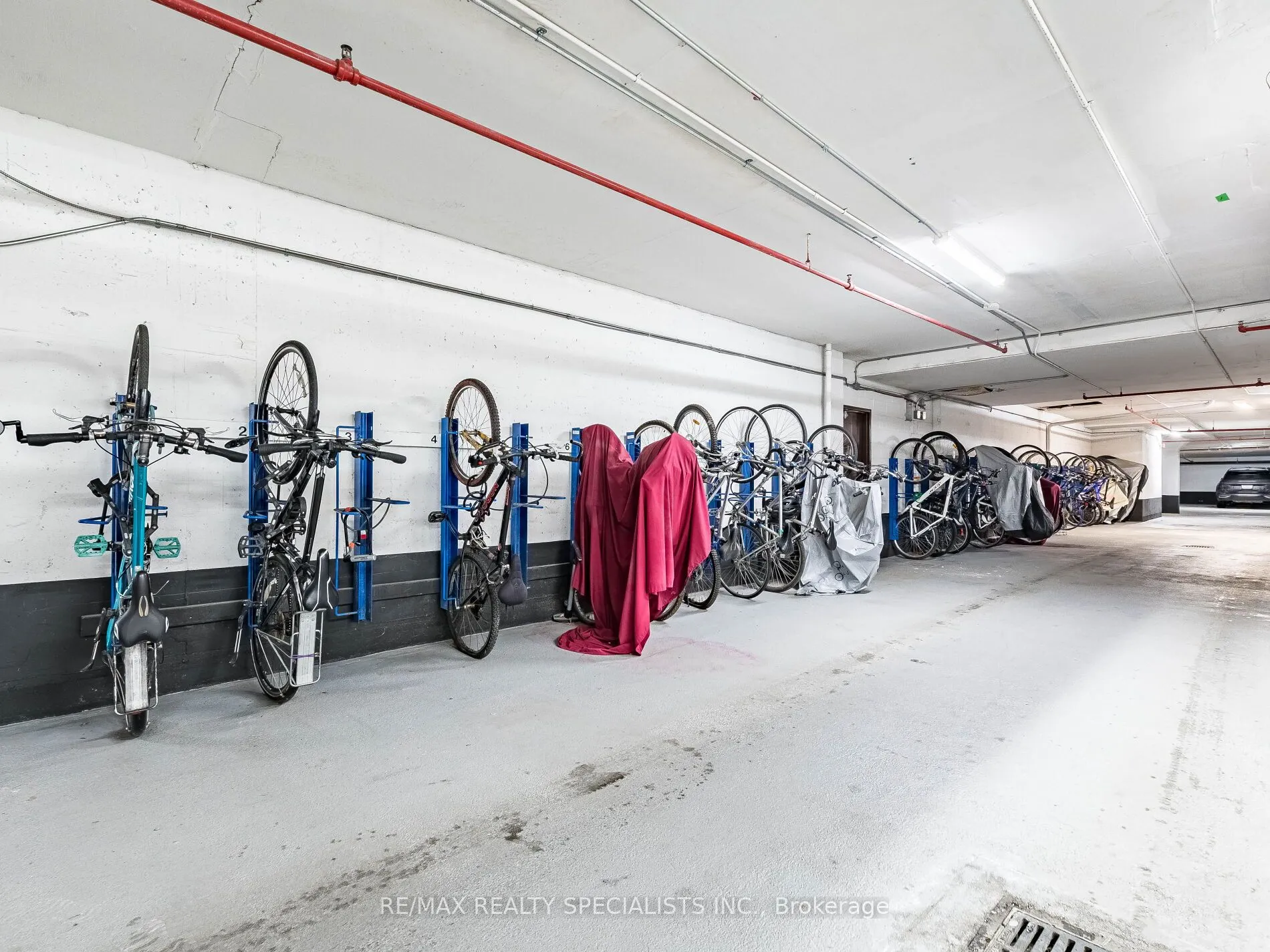 1535 Lakeshore Road E, #1806