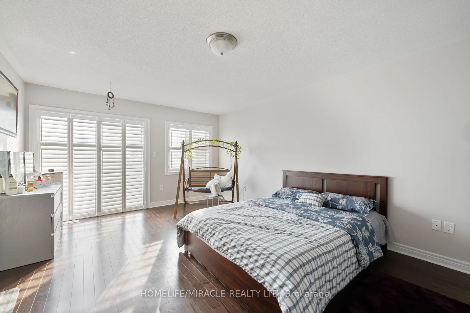 35 Fresnel Road