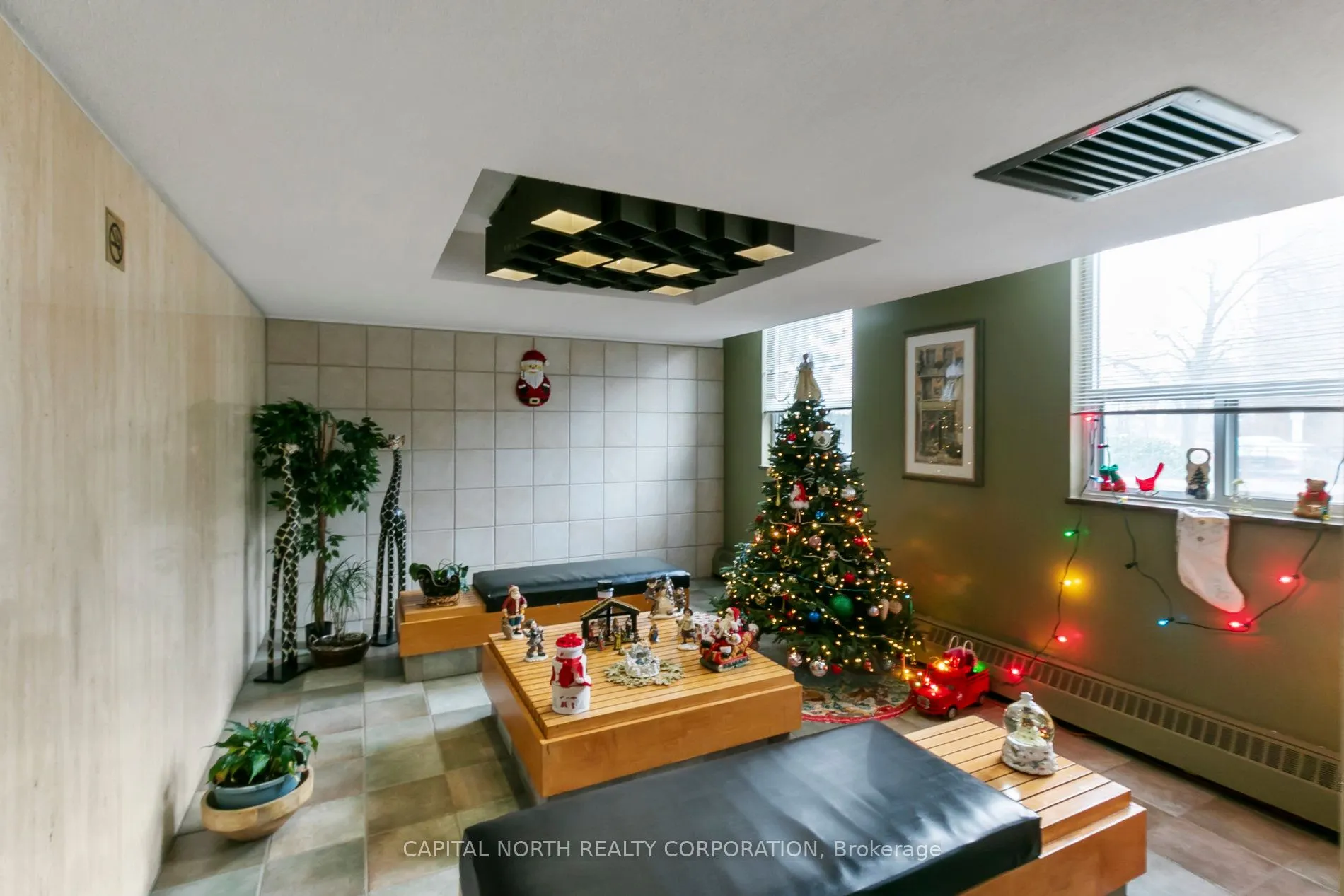 19 Four Winds Drive, #804