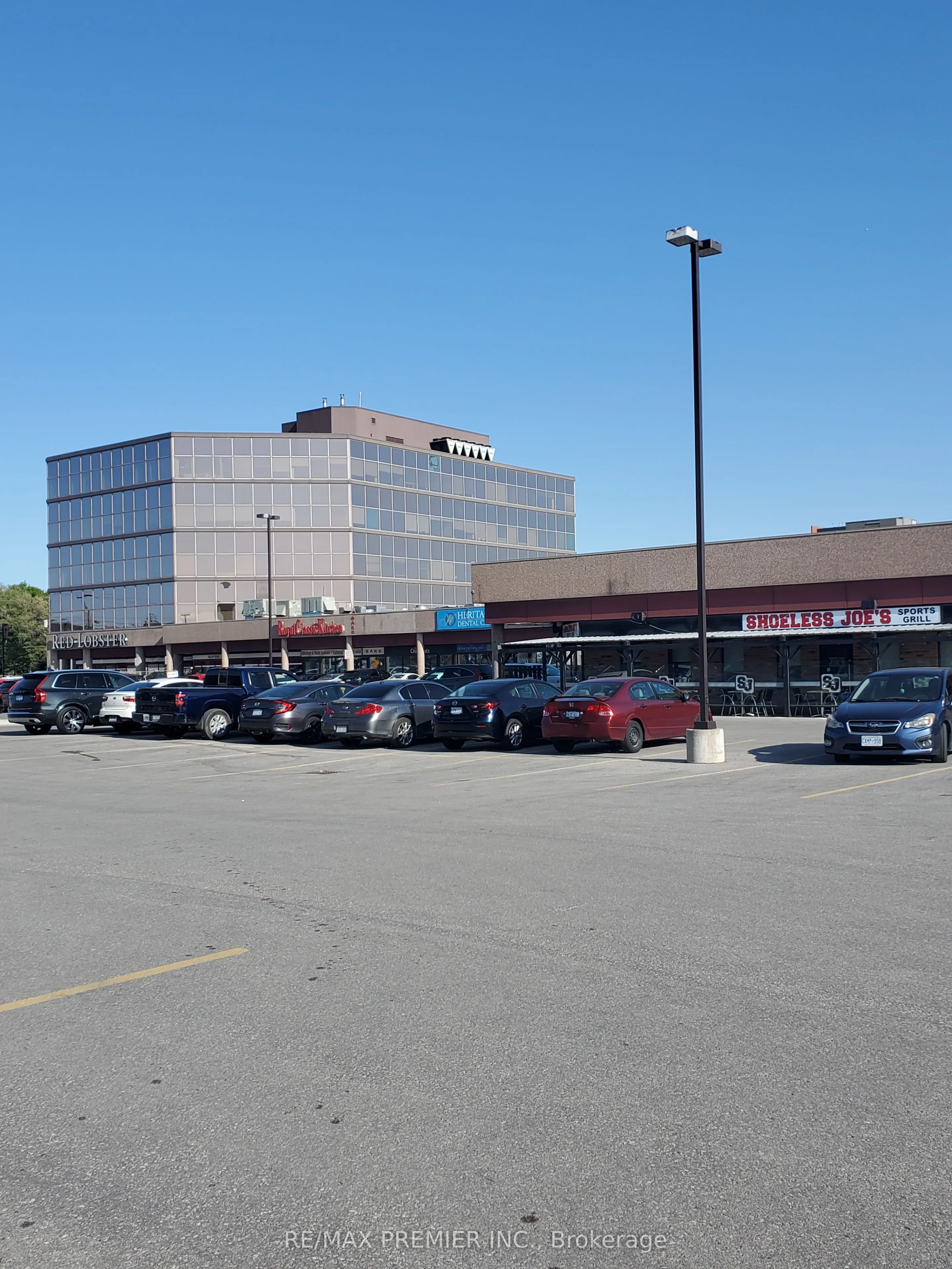 3200 Dufferin Street, #204