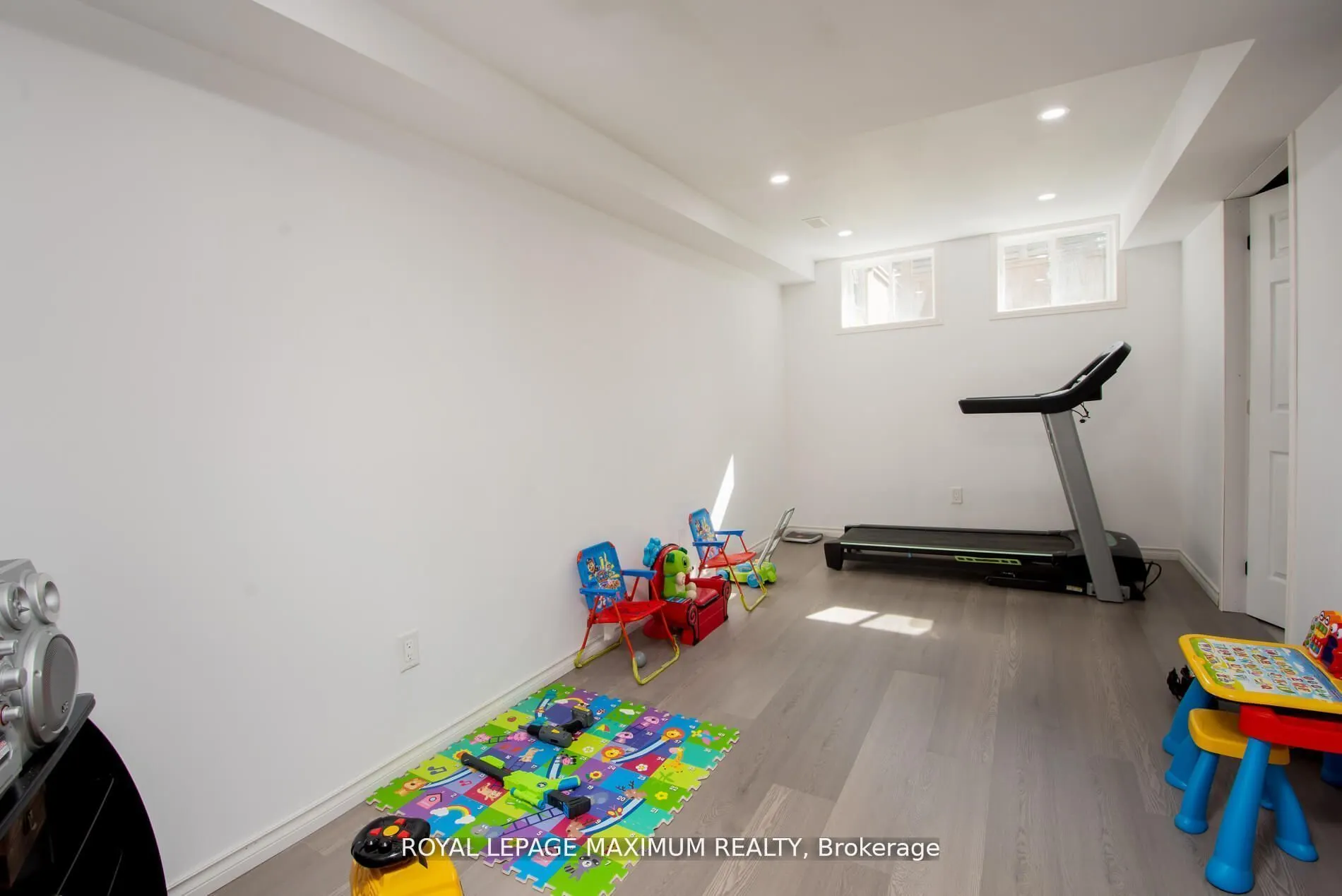 31 Townline, #8