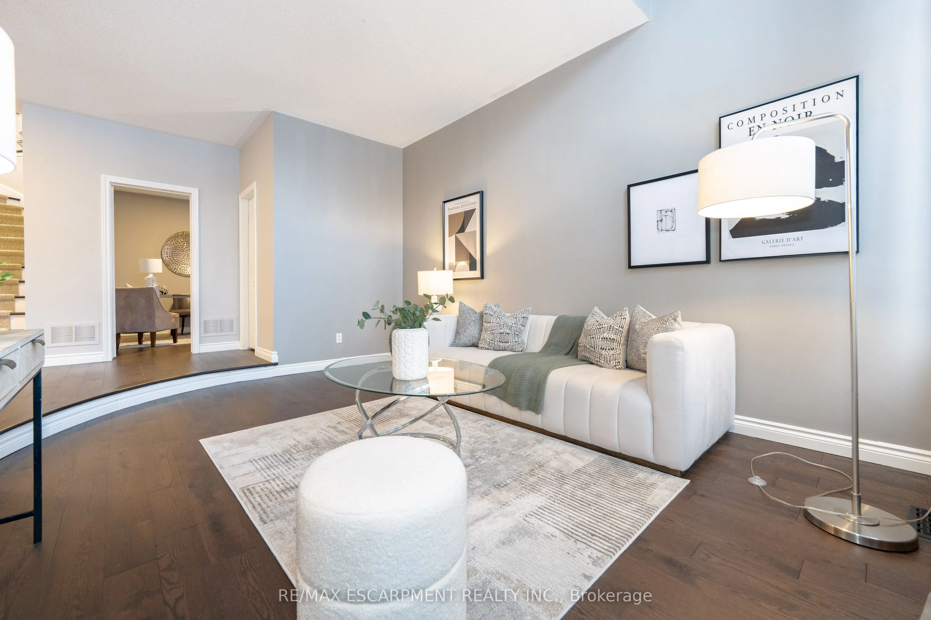 1185 Lindenrock Drive