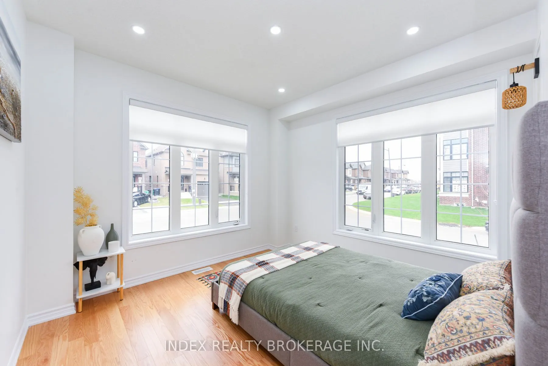 32 Mccormack Road S