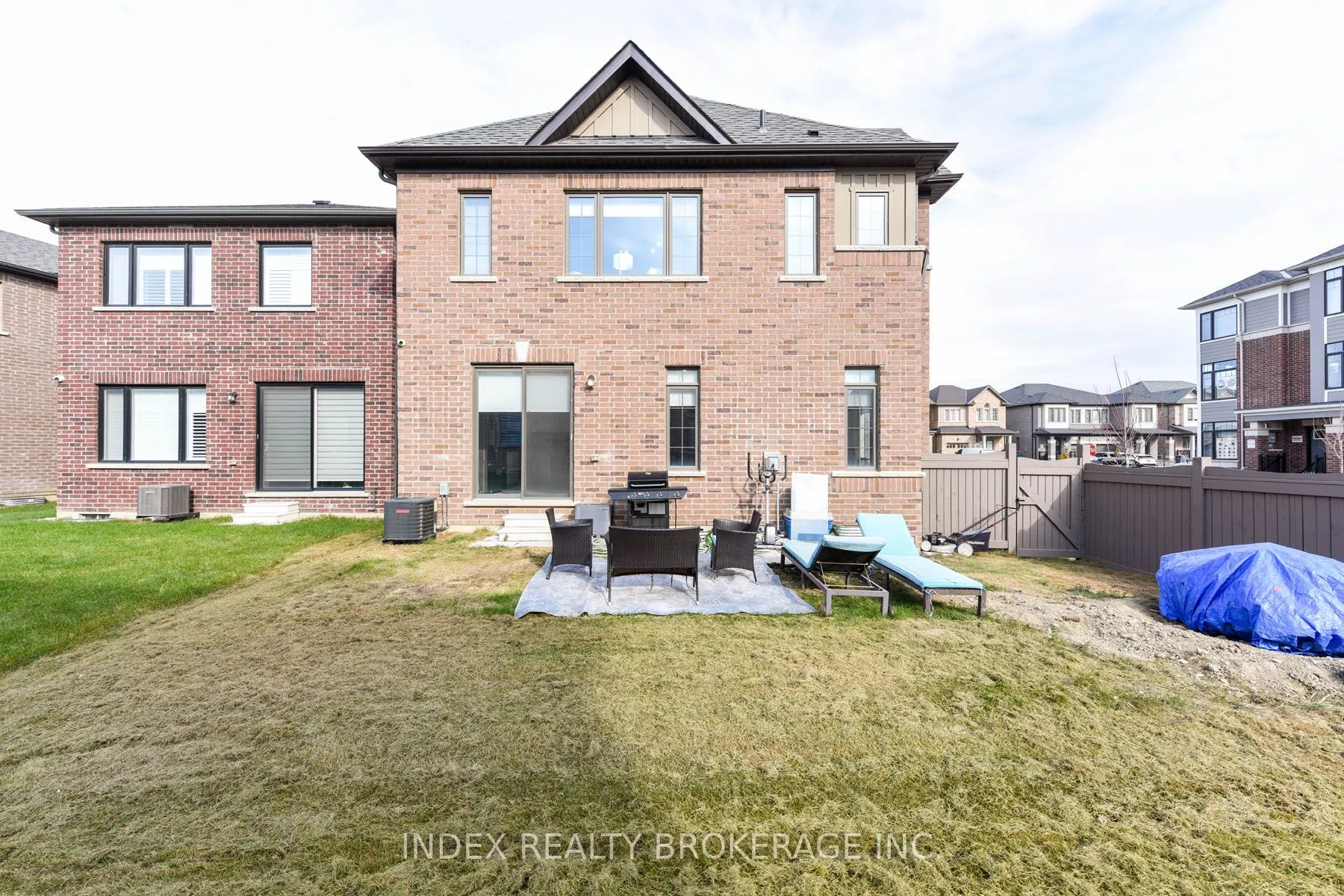 32 Mccormack Road S