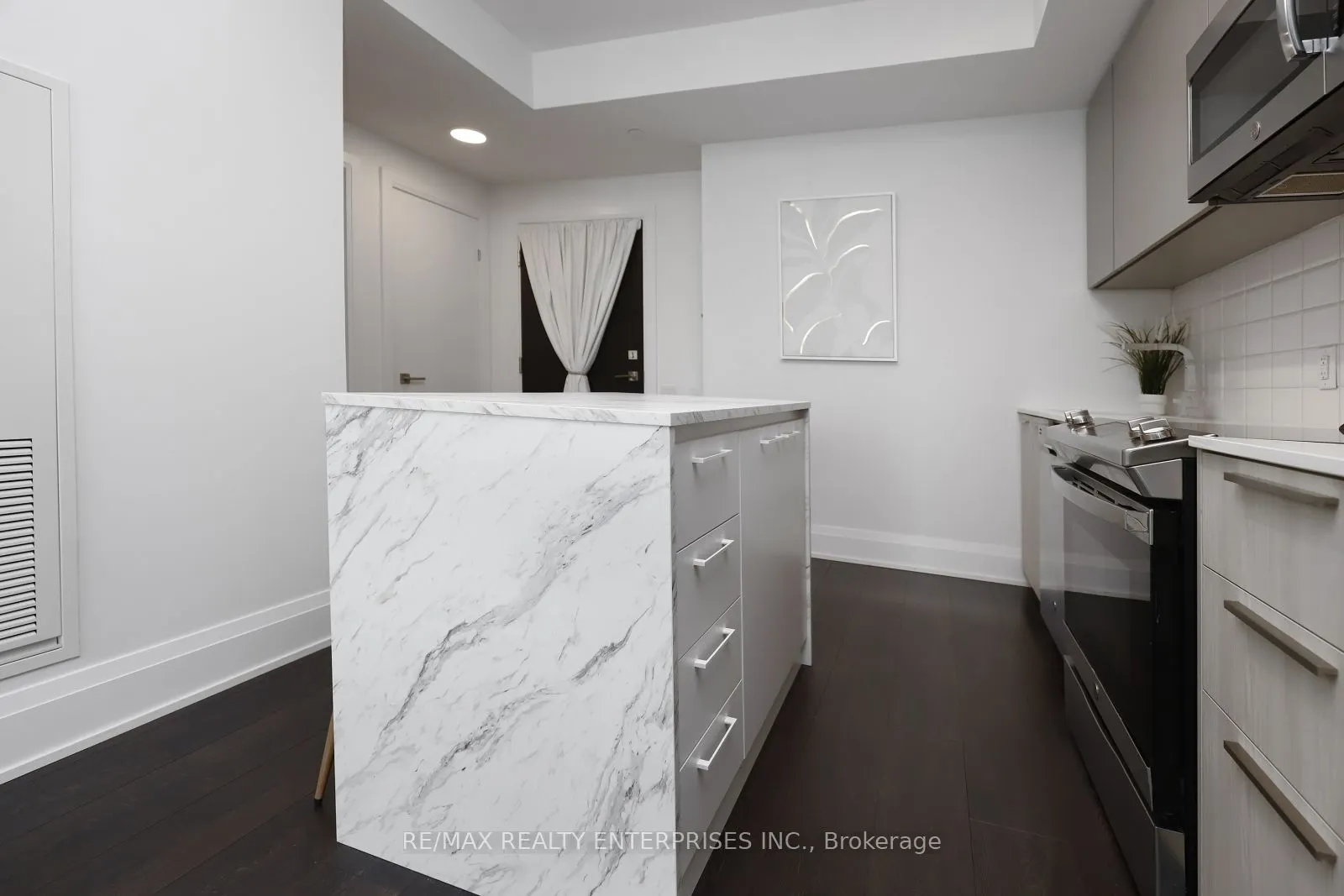 20 Brin Drive #1904