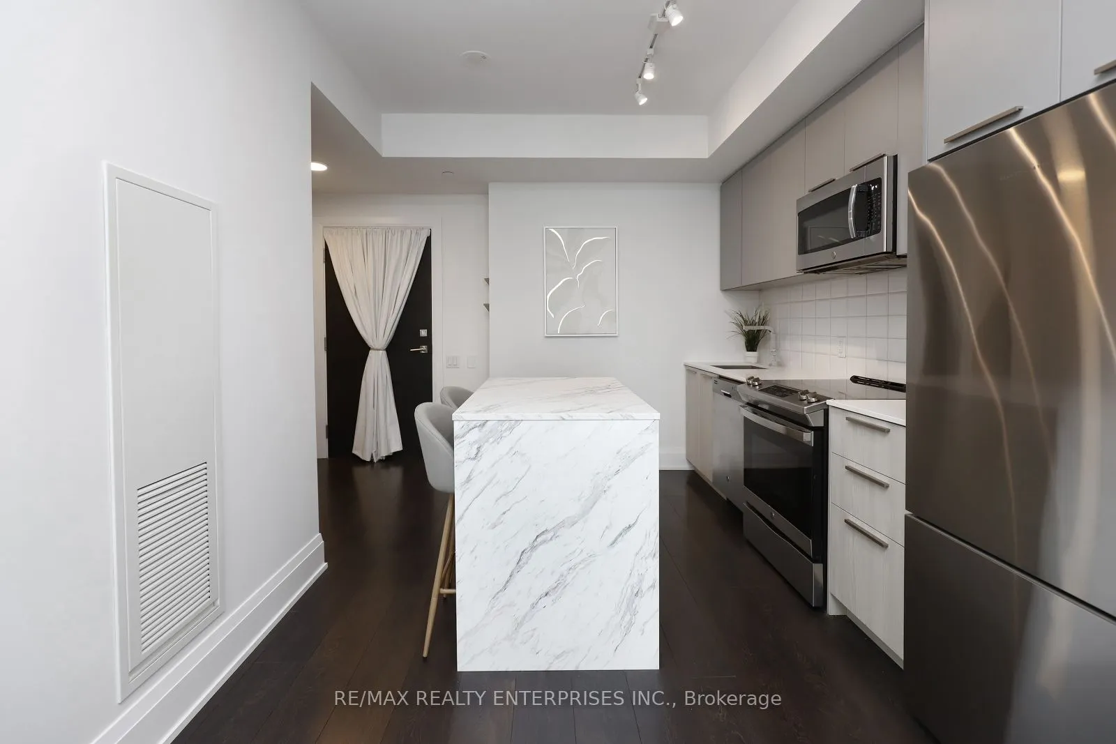 20 Brin Drive #1904