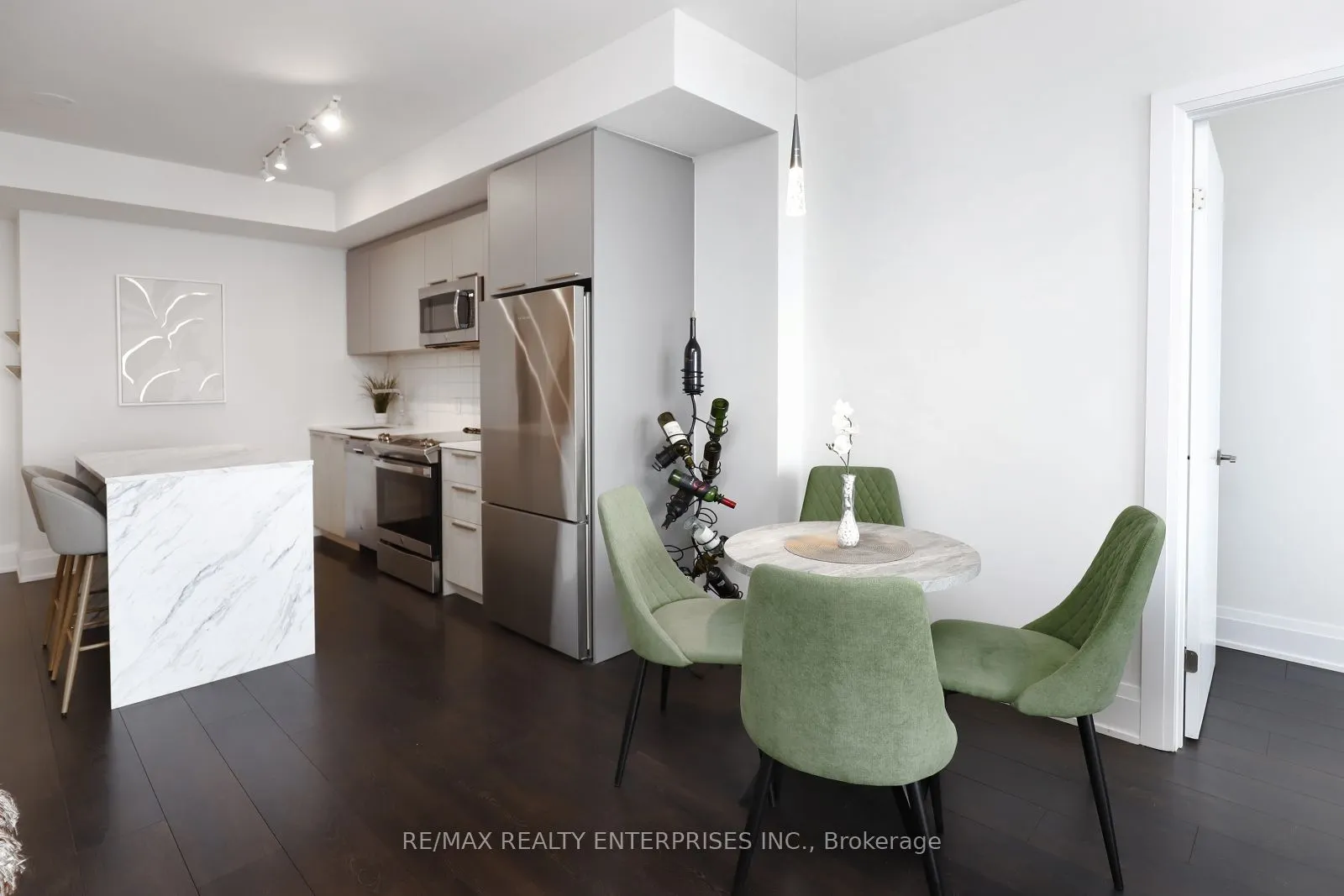 20 Brin Drive #1904
