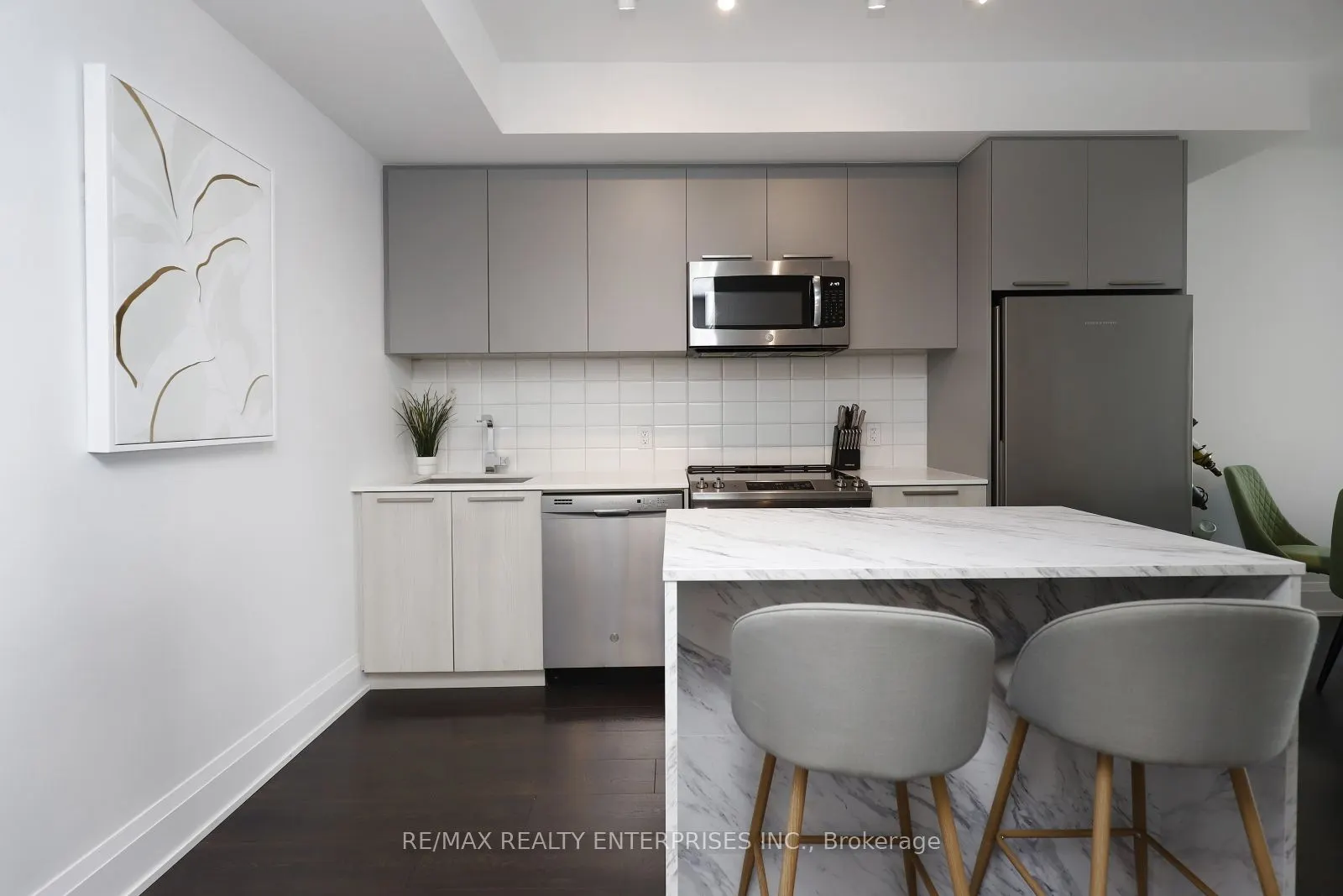 20 Brin Drive #1904