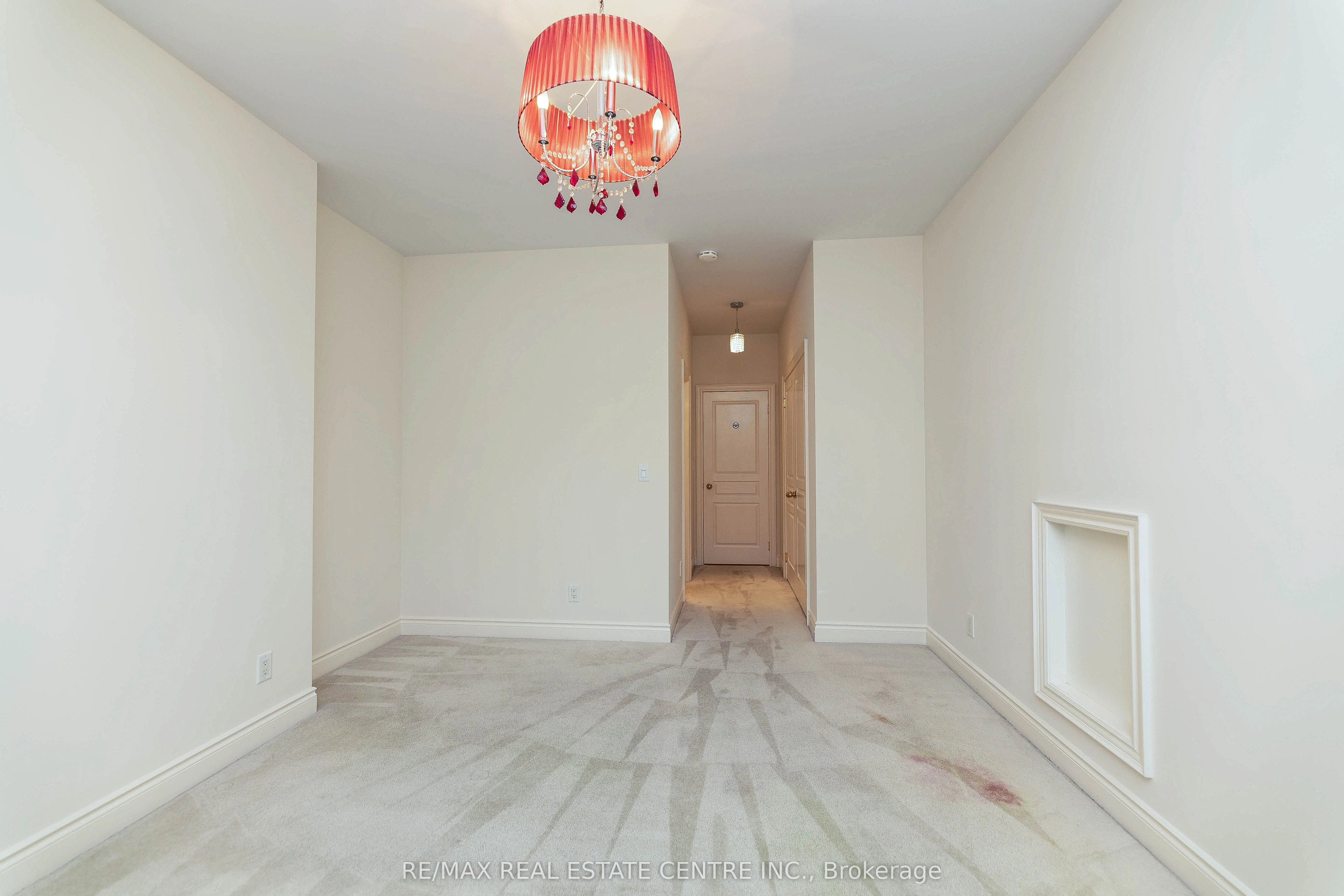 645 Cranleigh Court