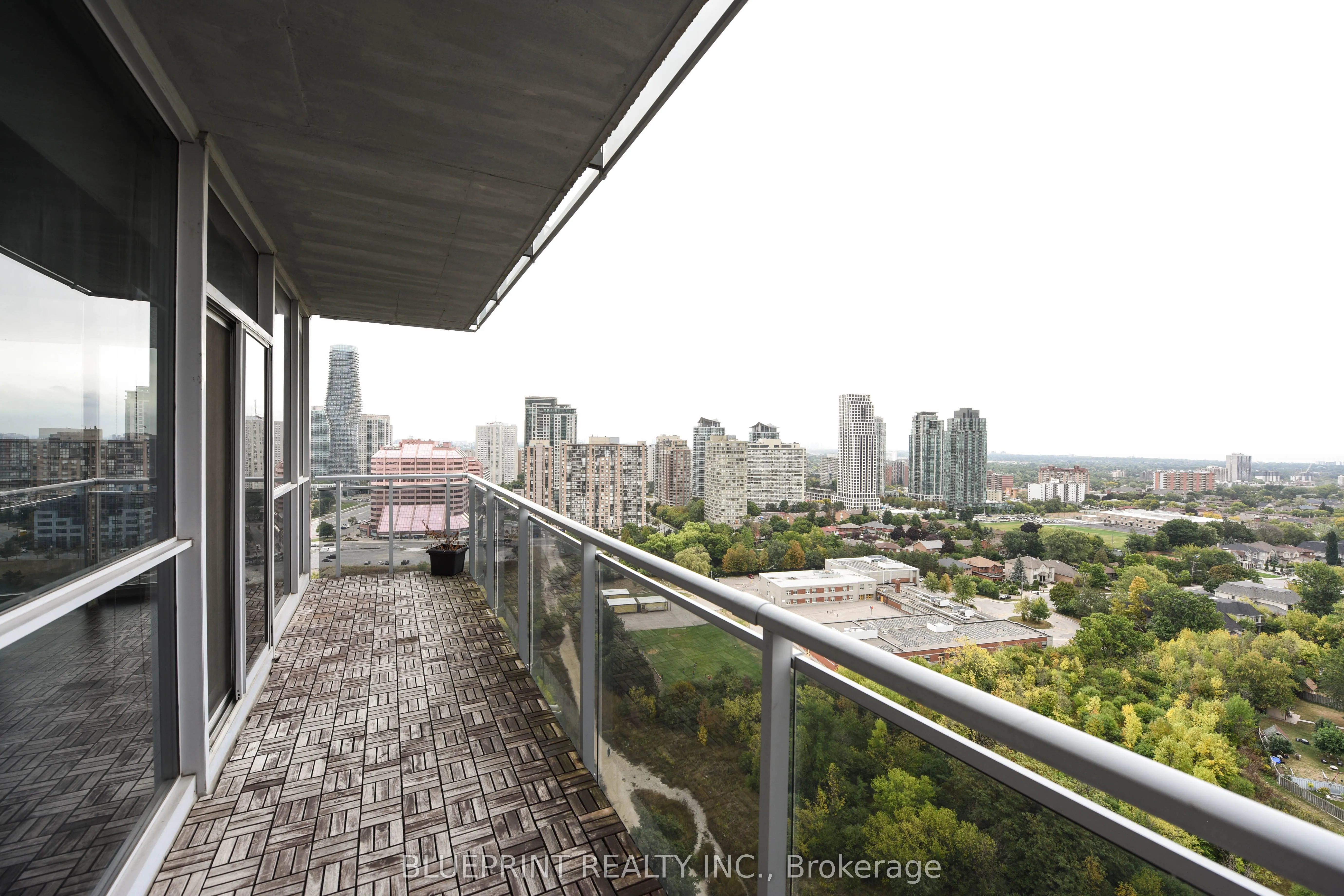 223 Webb Drive, #2002
