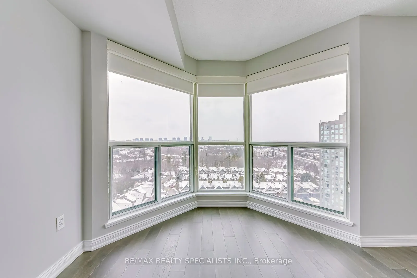 2177 Burnhamthorpe Road W #1605