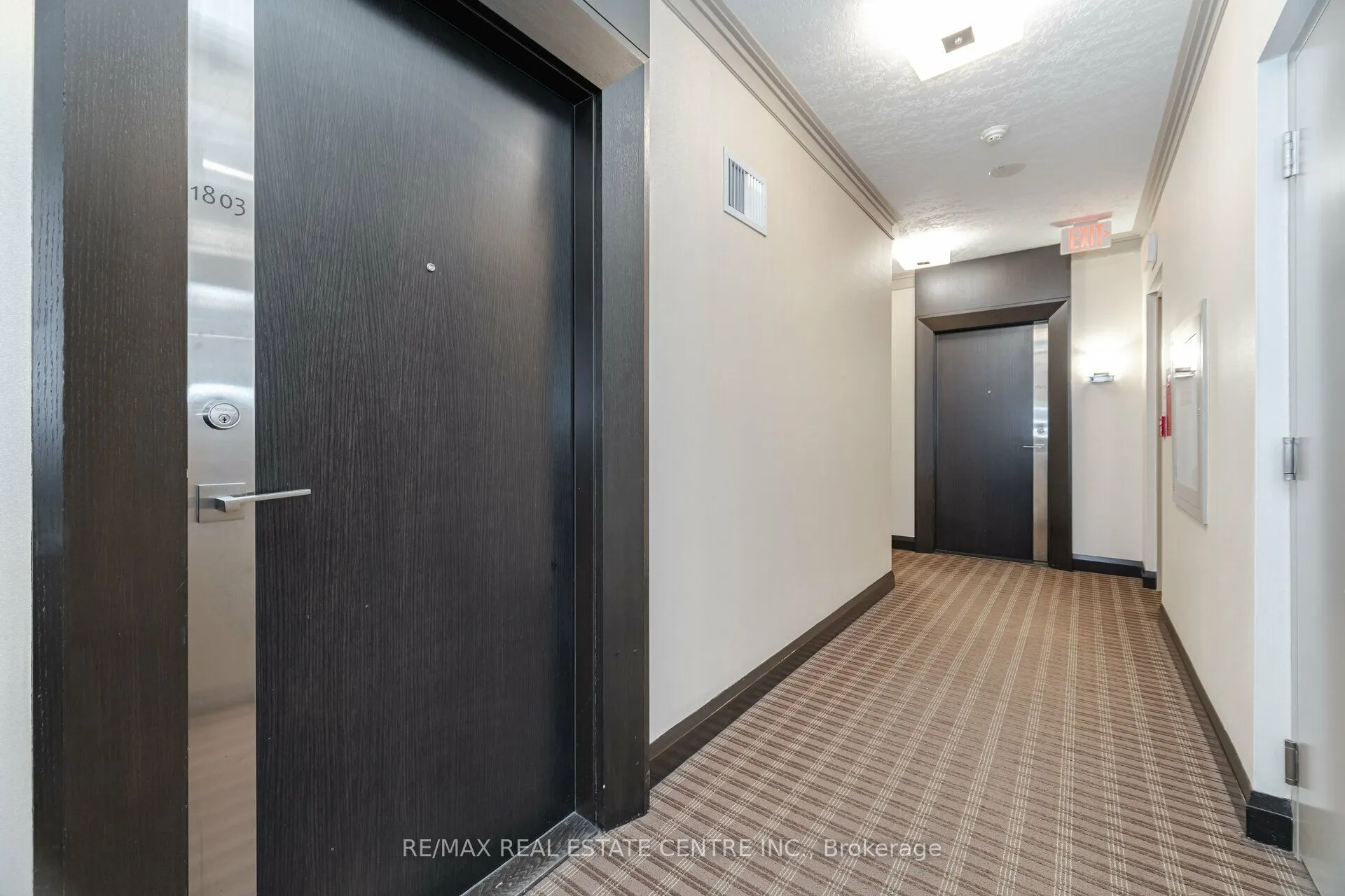 15 Viking Lane #1803