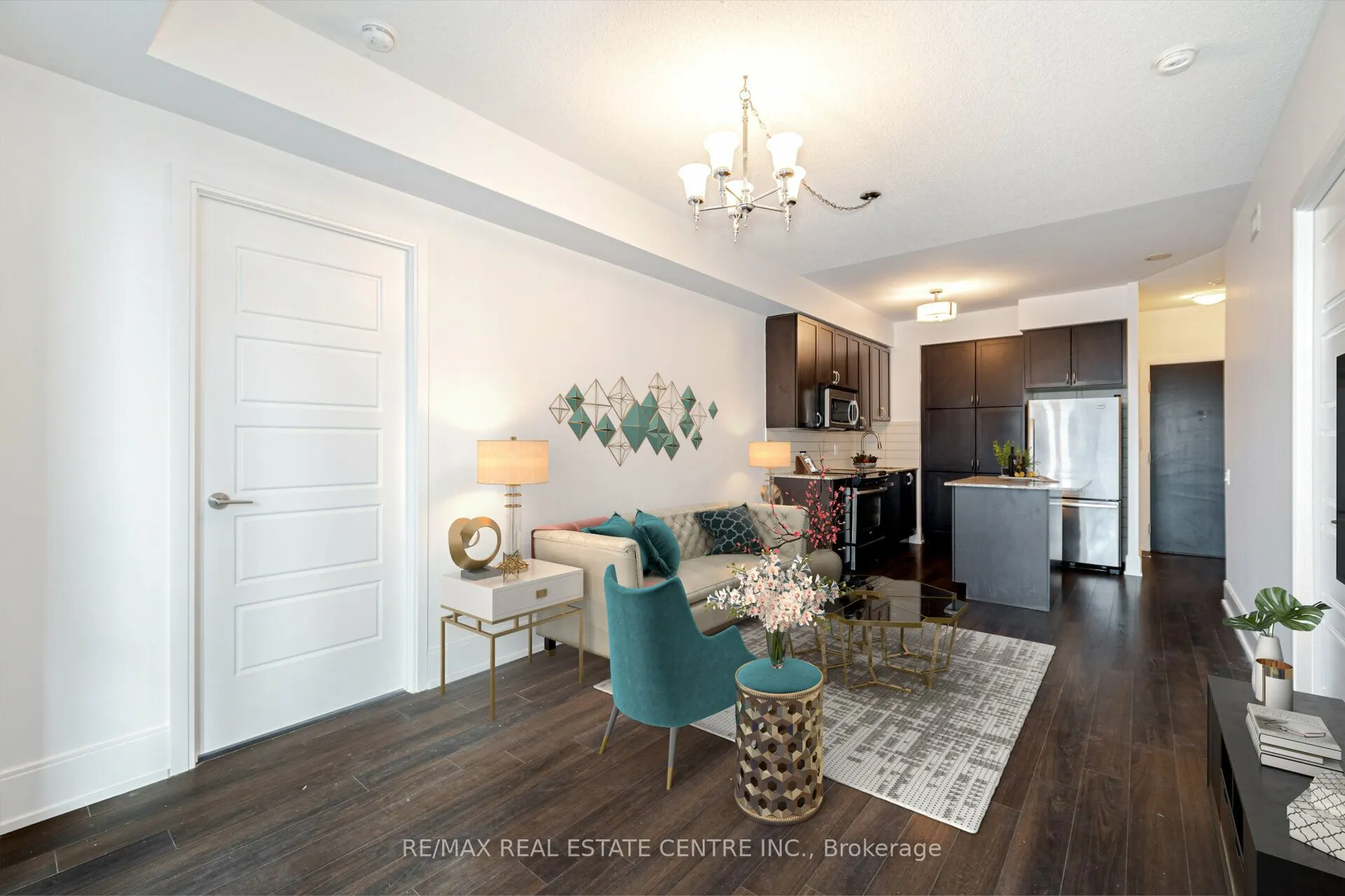 15 Viking Lane #1803