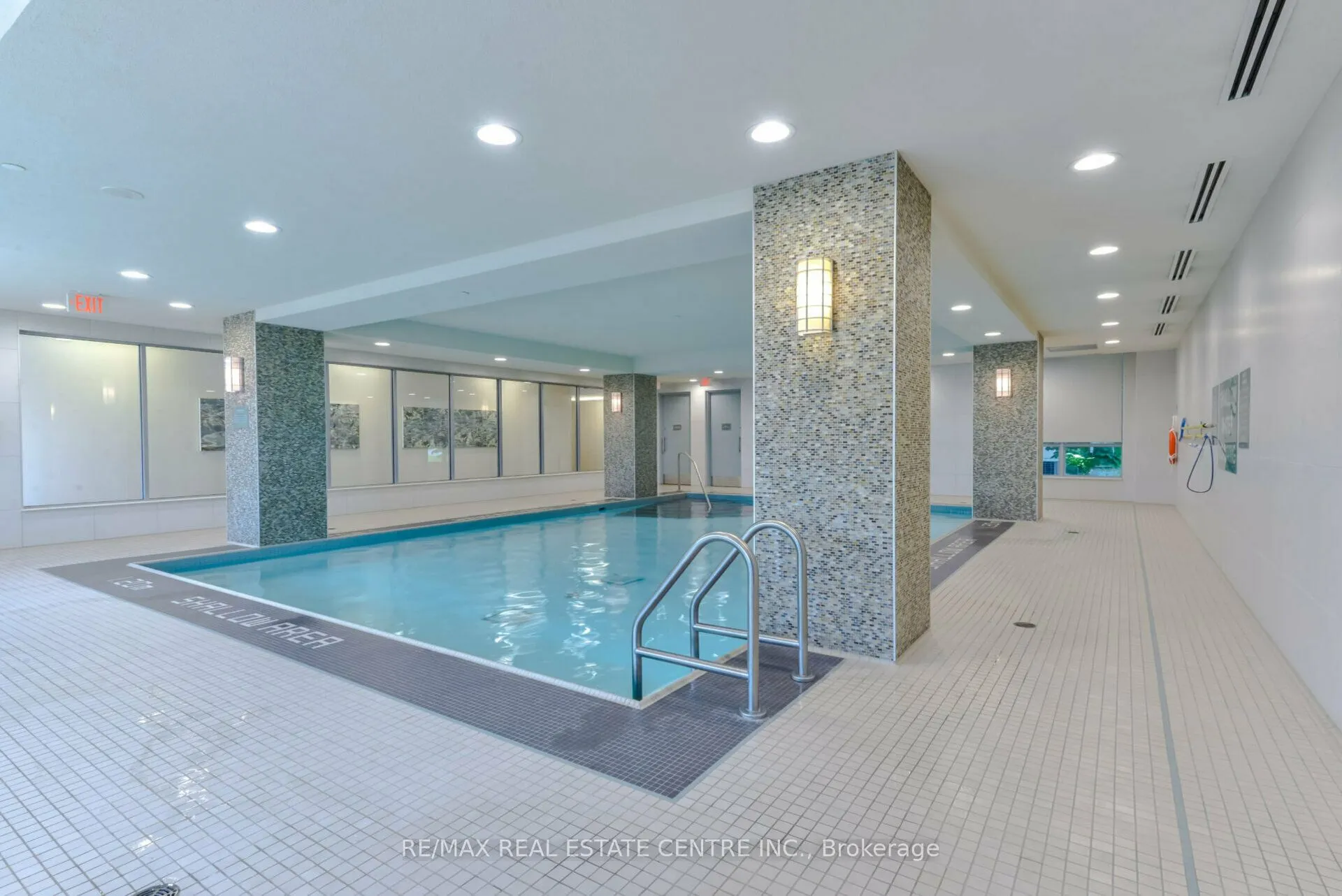 15 Viking Lane #1803