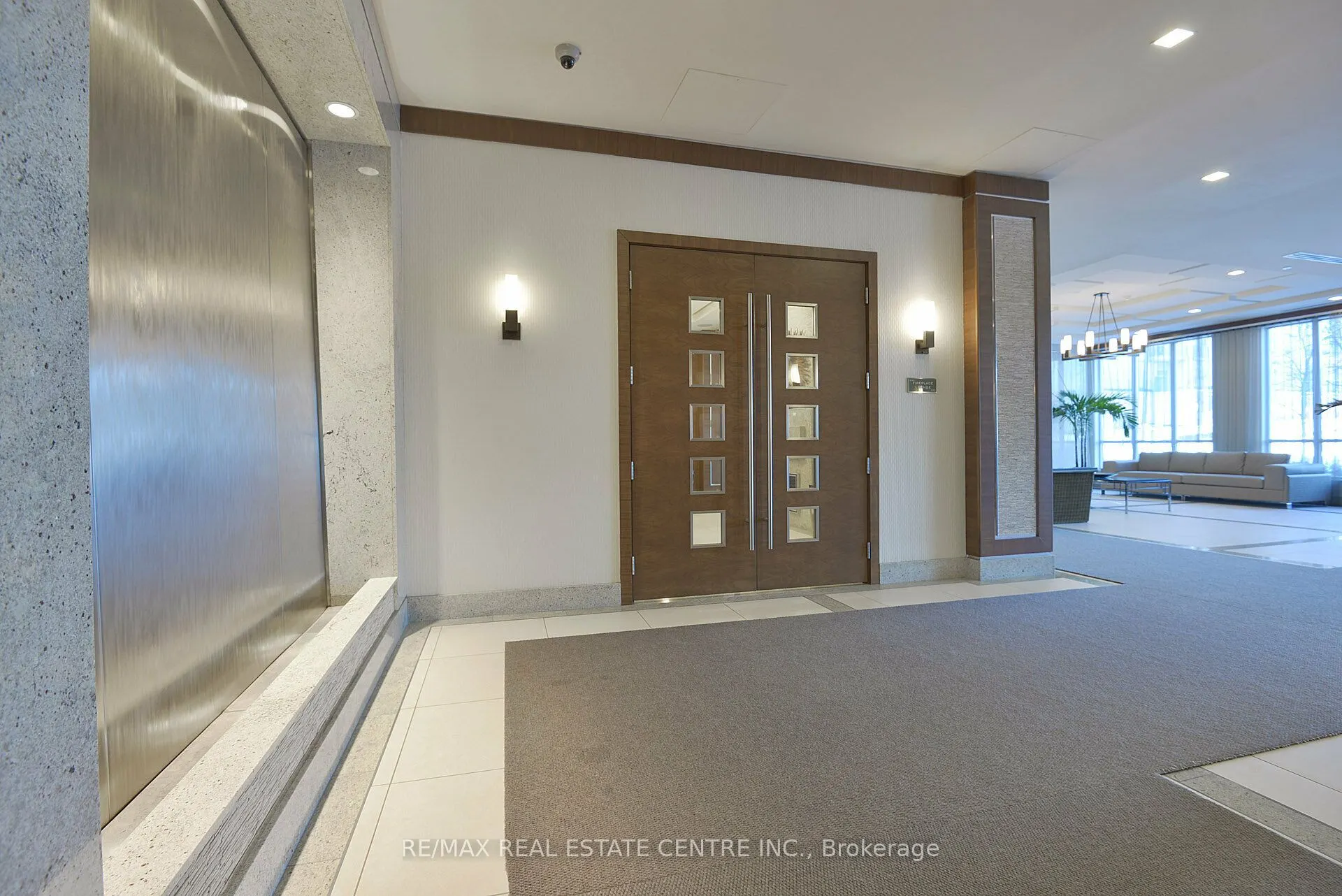 15 Viking Lane #1803