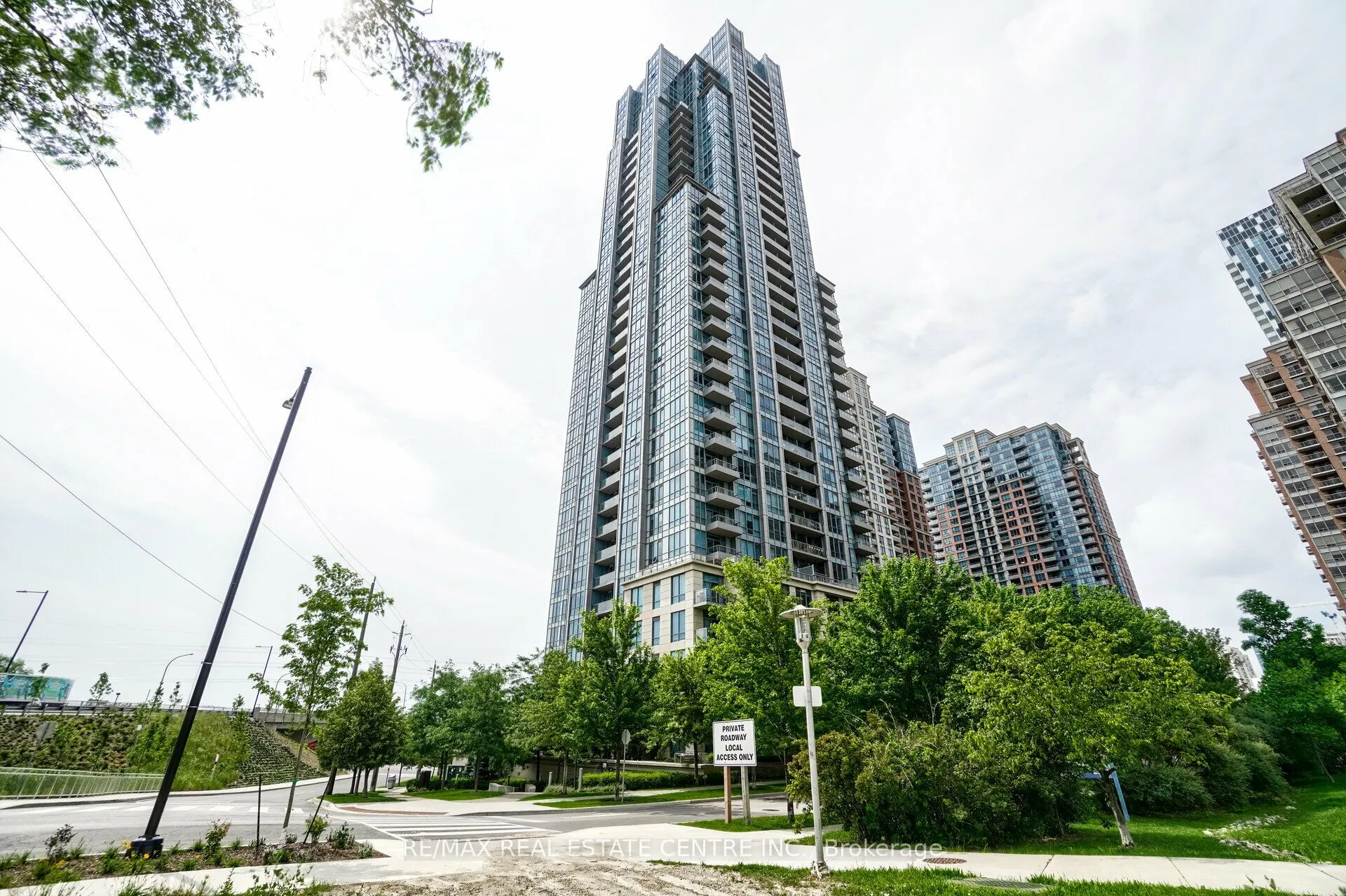 15 Viking Lane #1803